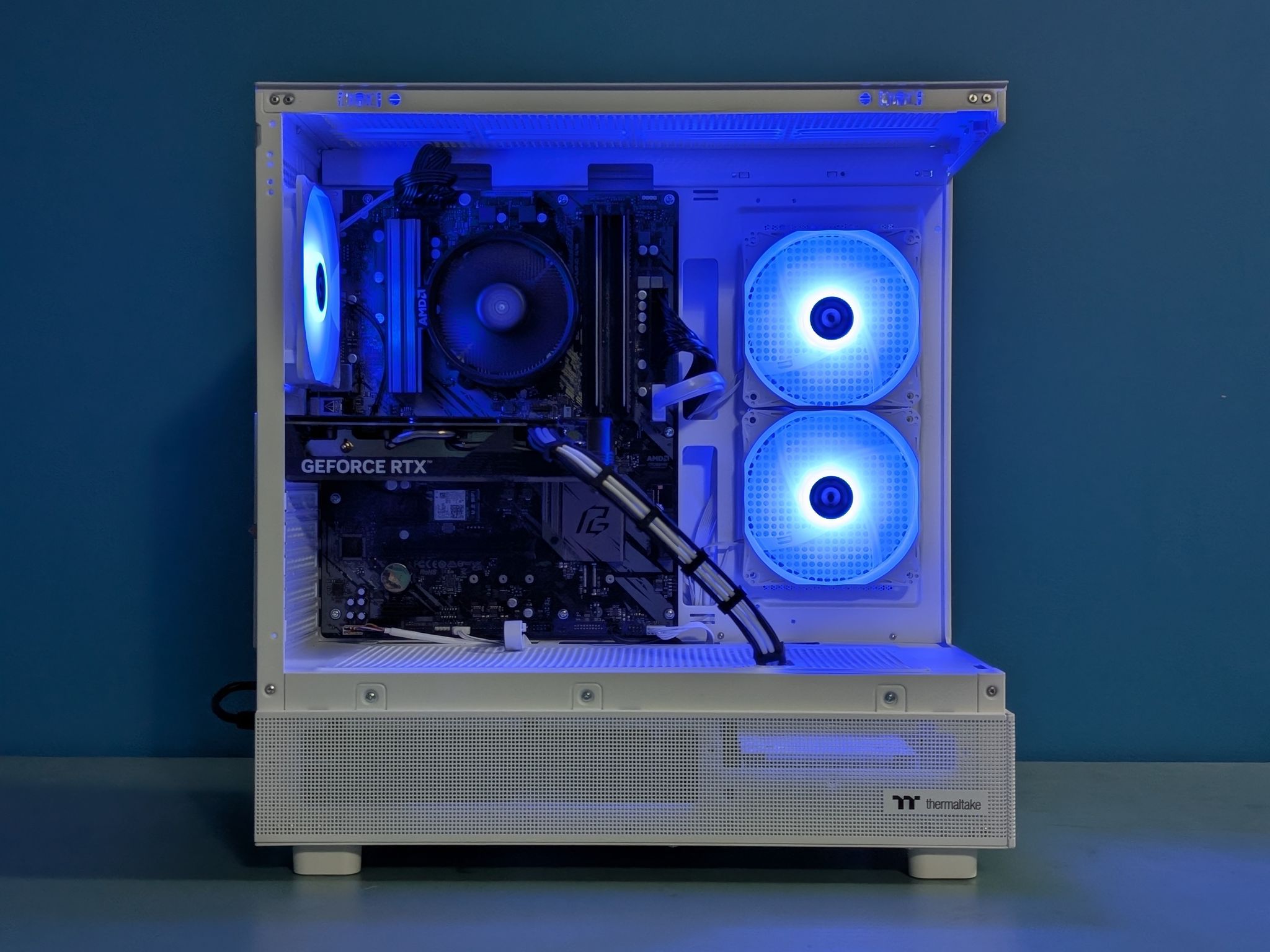 The Panda | RTX 4060 | Ryzen 5 5500 | 16GB RAM | NVMe SSD