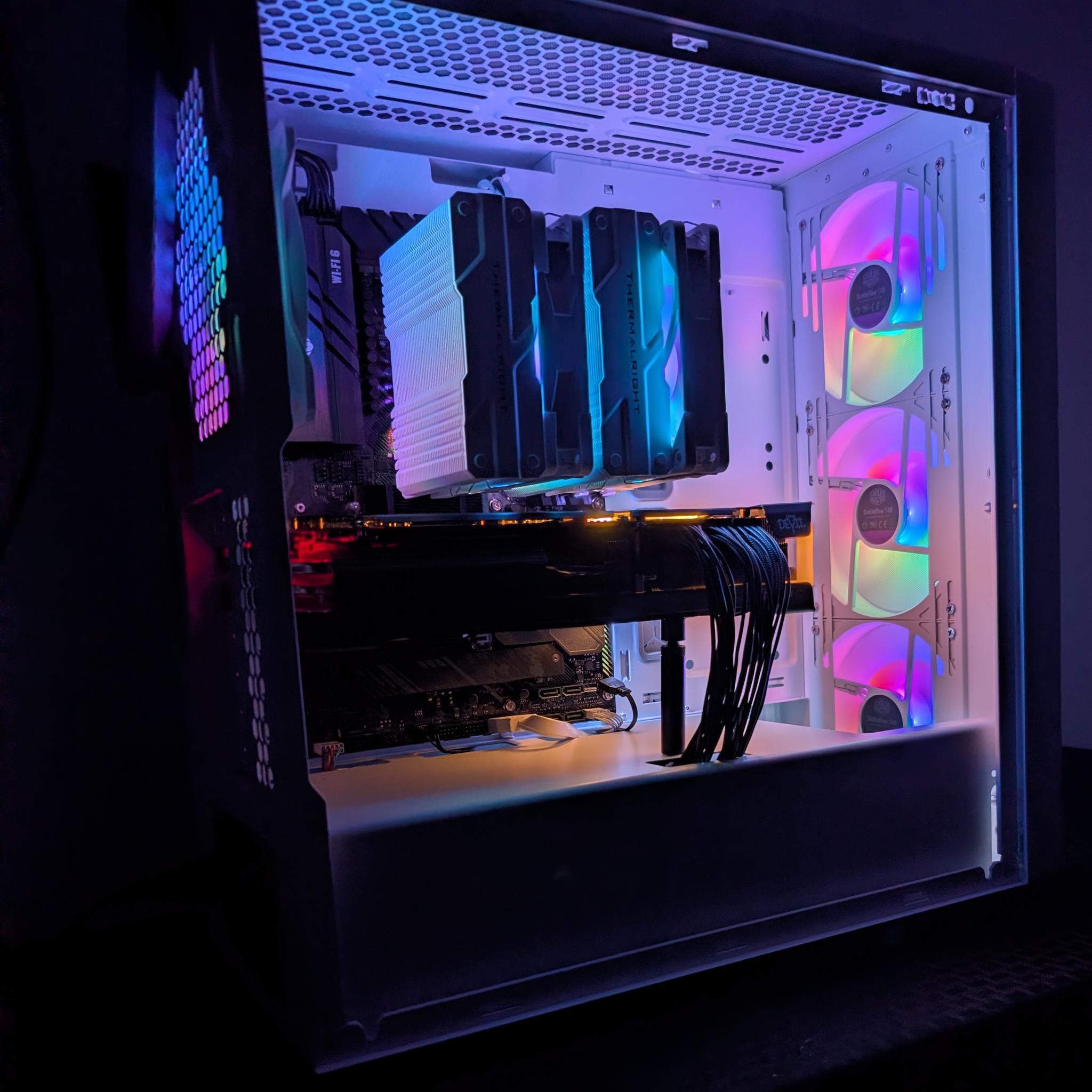 RX 6950 XT-Ryzen 7 5800x-32 GB RAM-1 TB NVME Powerhouse Gaming PC SSD