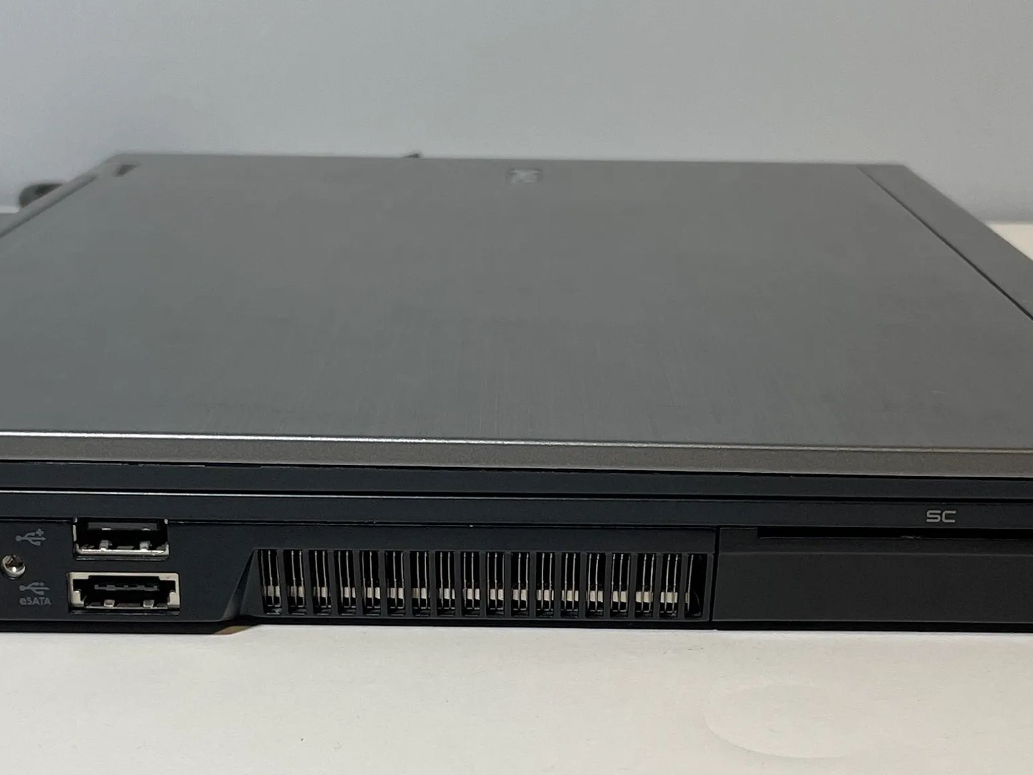 Dell Latitude E6410 14in Laptop Computer Intel i7-640 4GB Ram 128GB SSD WIFI BT WIN10 #1