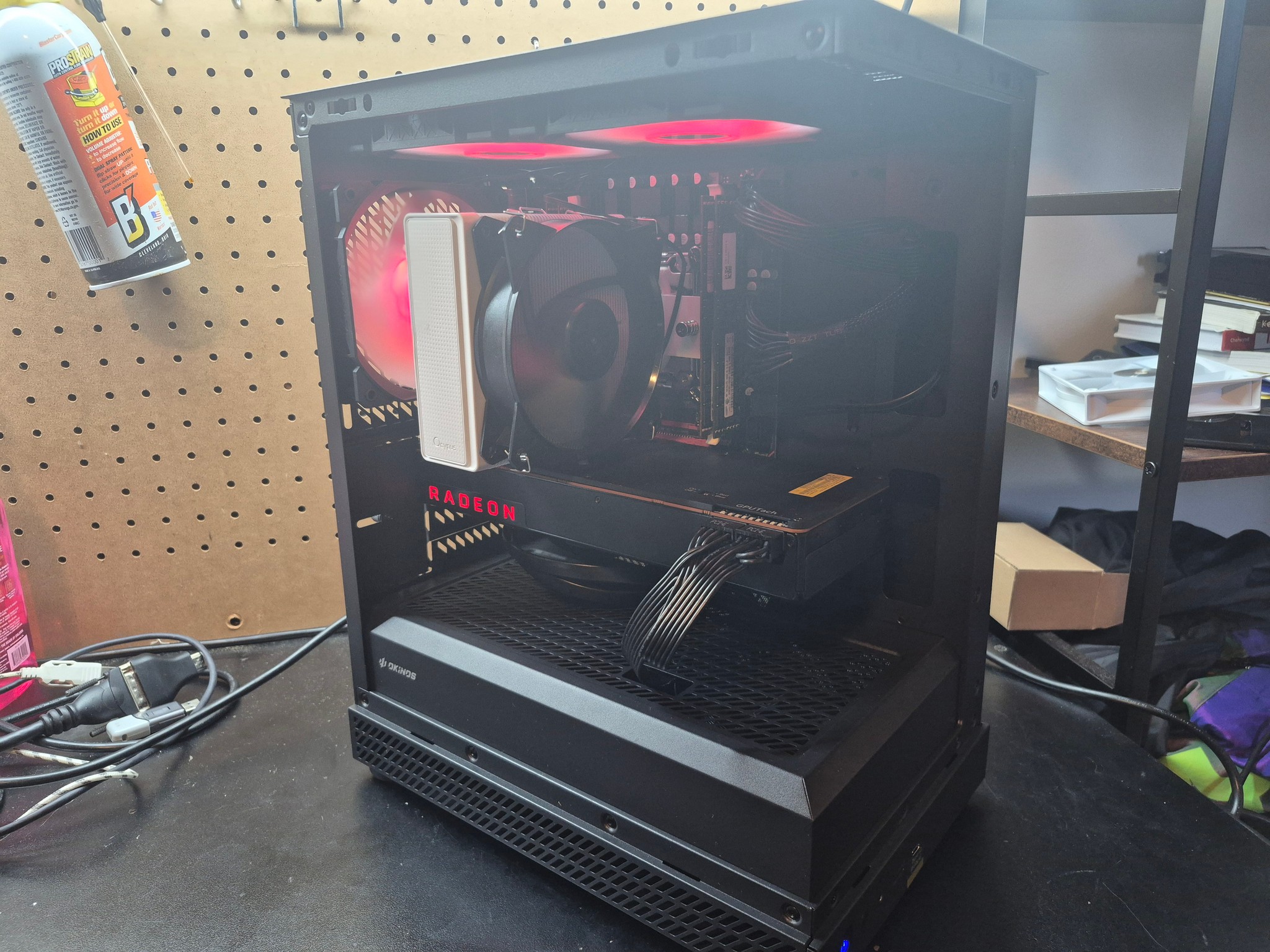 Gaming/Editing/Streaming | 12 Core Xeon, 28GB RAM,  8GB AMD Vega 64, Win11