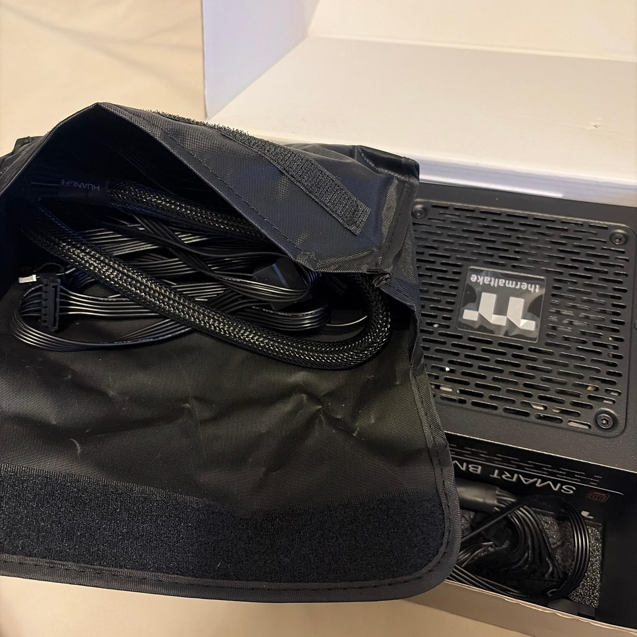Thermaltake SMART BM3 850w semi-modular powersupply