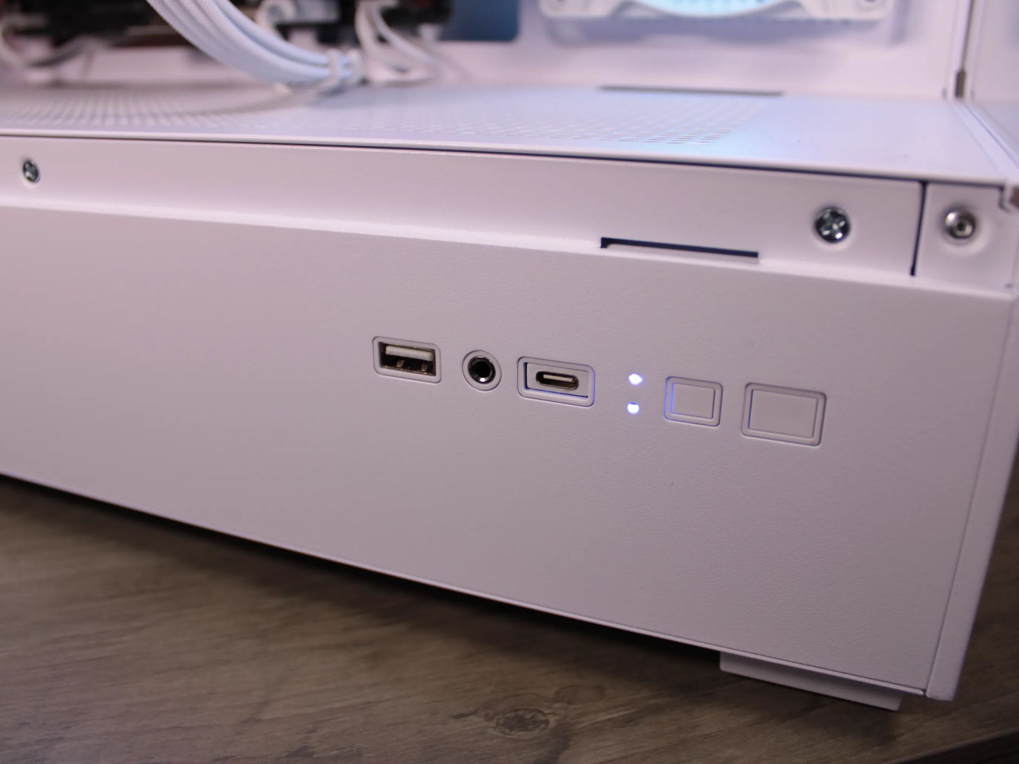Gigabyte 1660 | Ryzen 7 | 16GB 3200MHz Ram | 1tb NVMe m.2 | Win 10 activated | WiFi