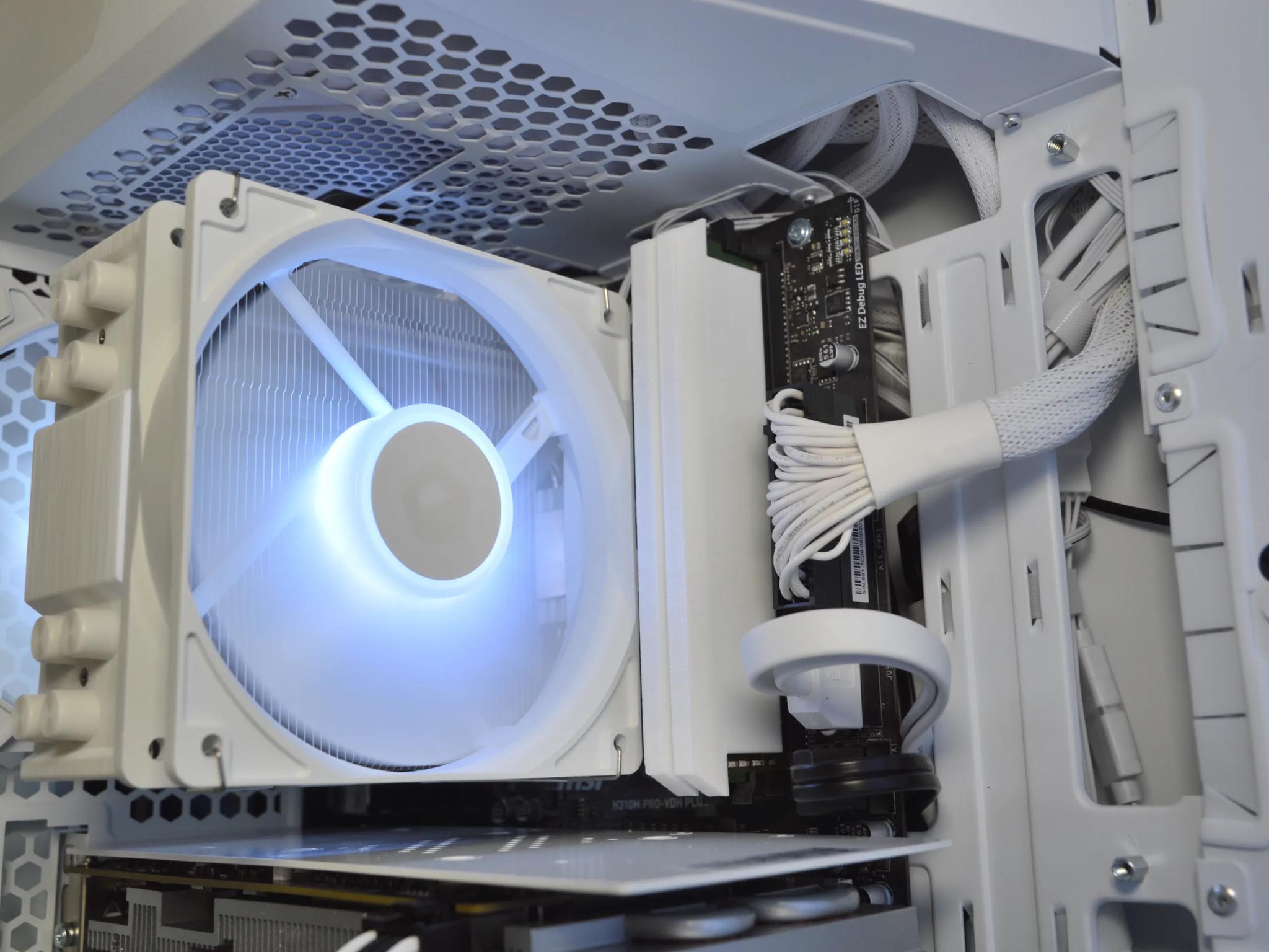 🌨️🌨️| RTX 2060 SUPER 6GB | INTEL i5-9500 | 16GB DDR4 RAM | 1TB SATA SSD | Blizzard Box |