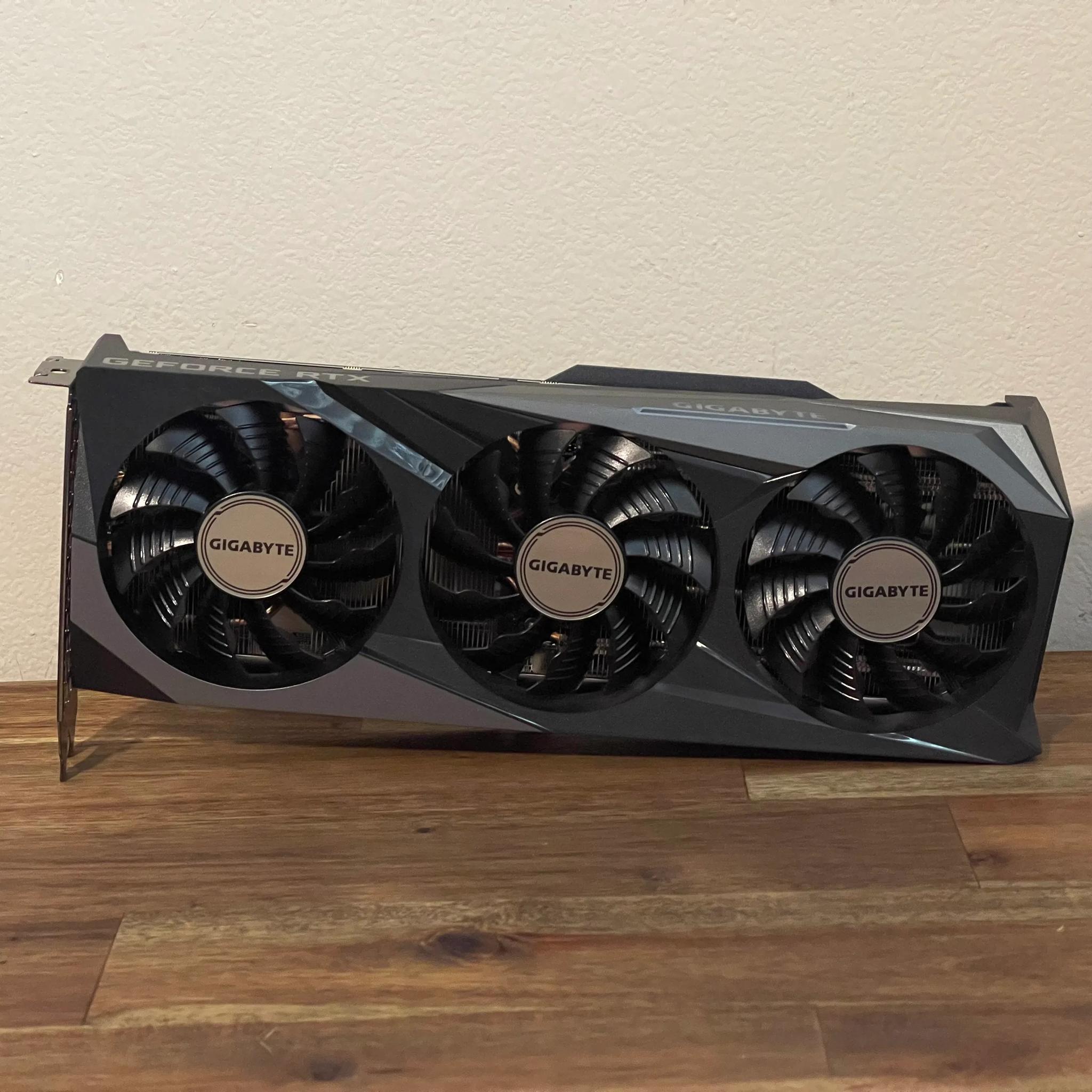 GIGABYTE GeForce RTX 3070 GAMING OC 8GB GDDR6 Graphics Card