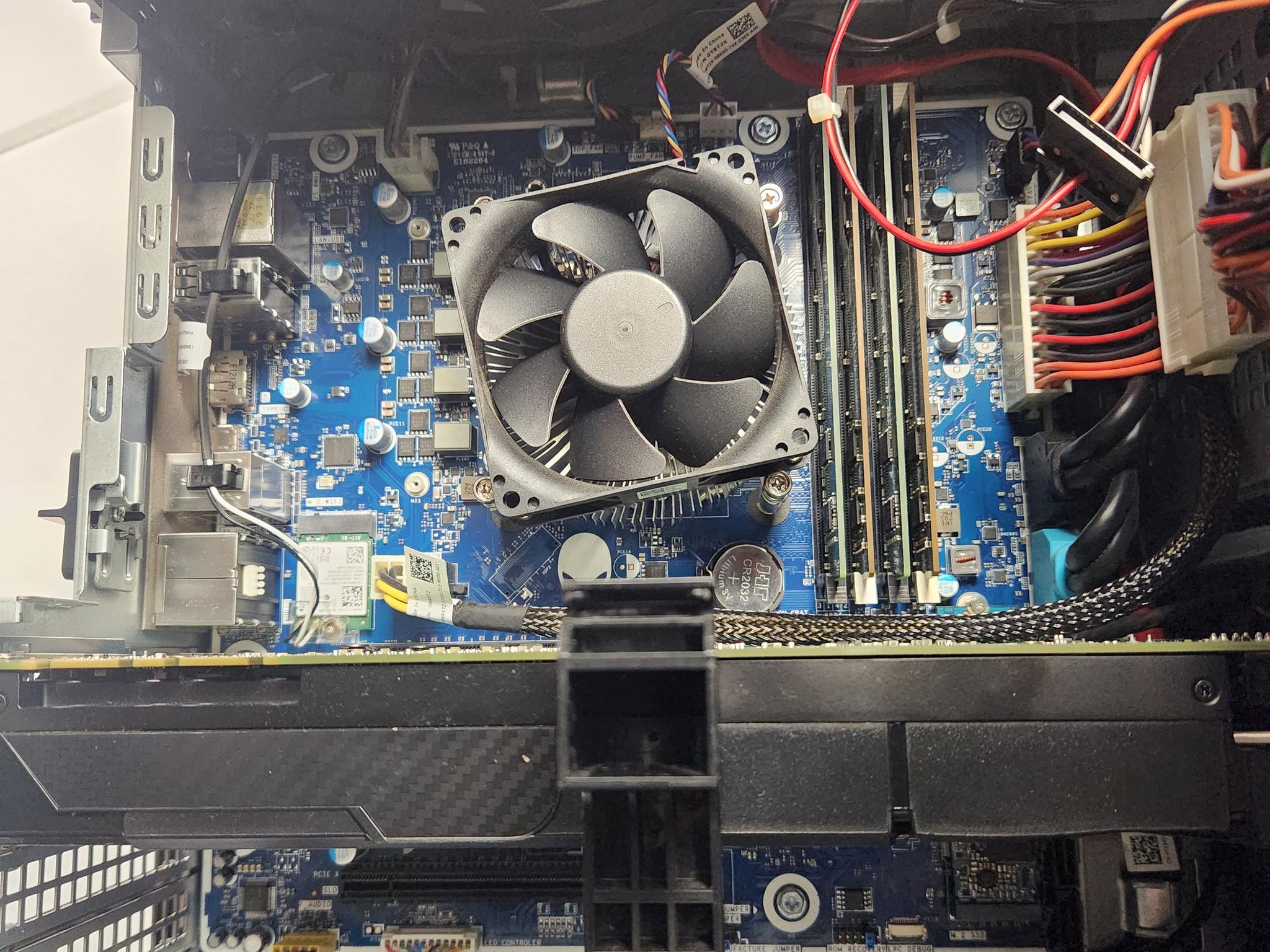 "ALIENWARE AURORA R6" GTX 1070 | Intel I7 7700 | 16GB DDR4 | 512GB SSD | Win 11 Home