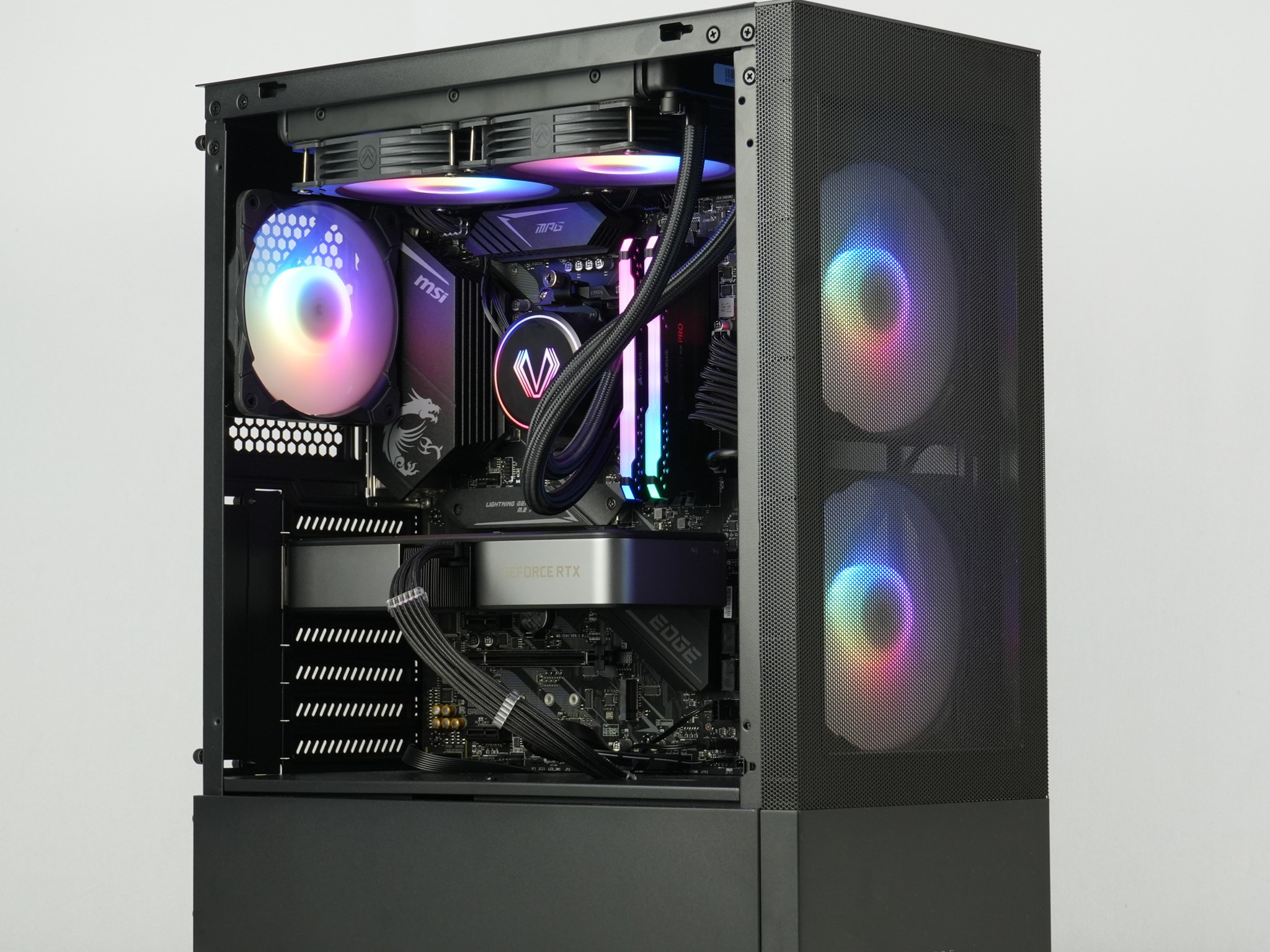 RTX 3070 | Ryzen 5 5600X | 32GB Ram | 1TB NVMe | Gaming PC
