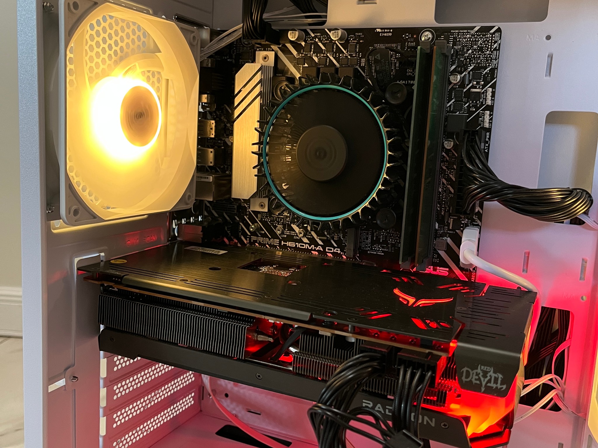 AMD RX 6600 XT, Intel Core i3-12100, 16GB RAM, 512GB SSD, High FPS Gaming PC w/ Wi-Fi & BT
