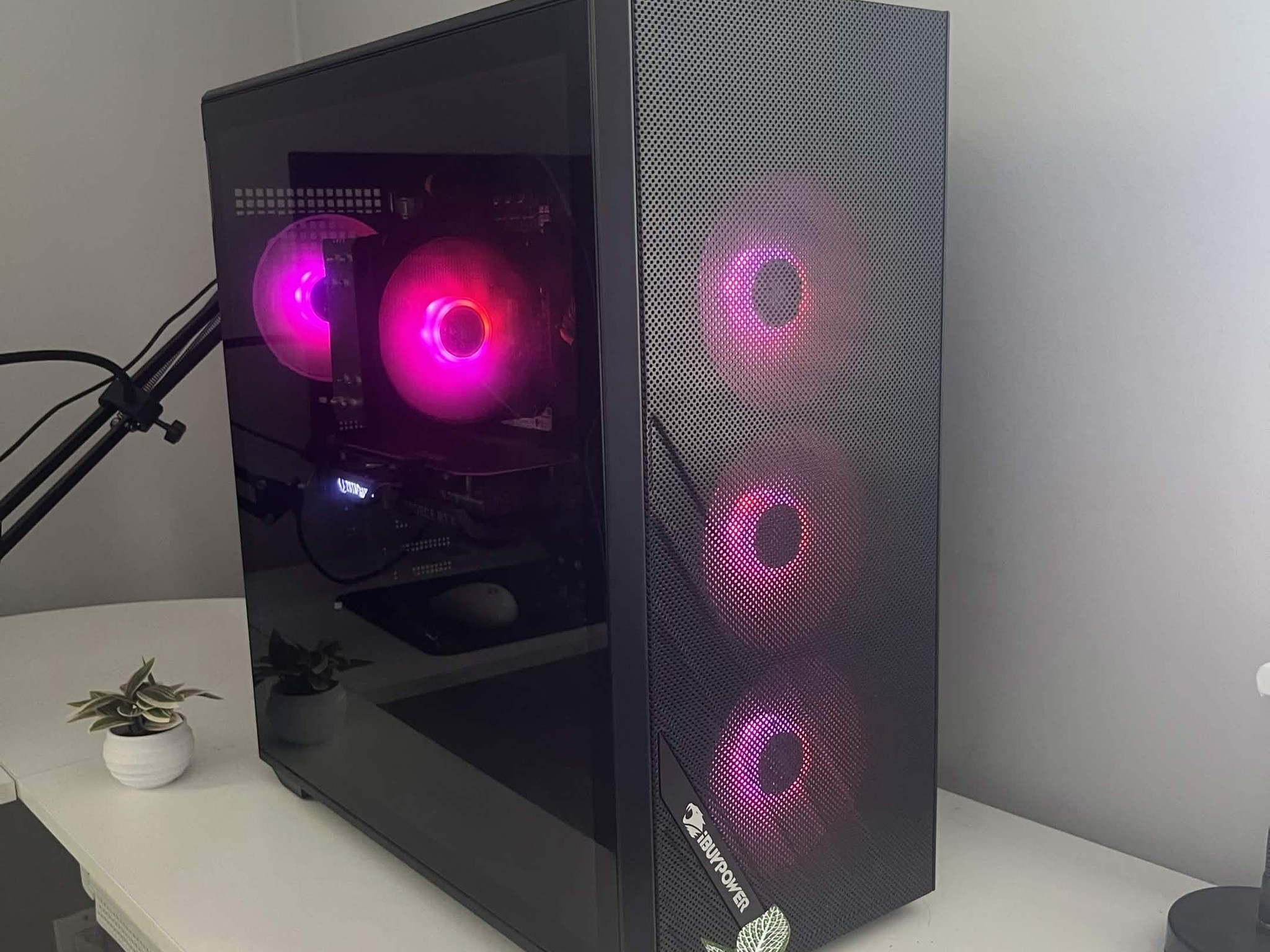 🖥️ RTX 4060 | 16GB DDR5 | i5 14400F | 1 TB Gen 4 NVMe | Black Gaming PC