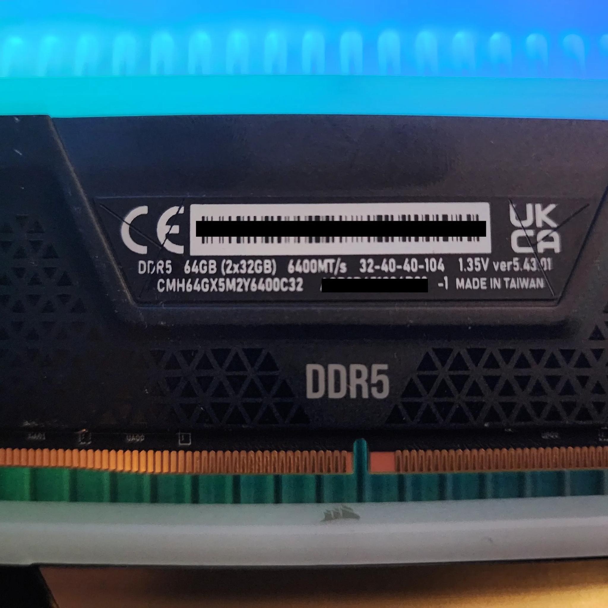Corsair VENGEANCE RGB 64GB (2x32GB) DDR5 DRAM 6400MT/s