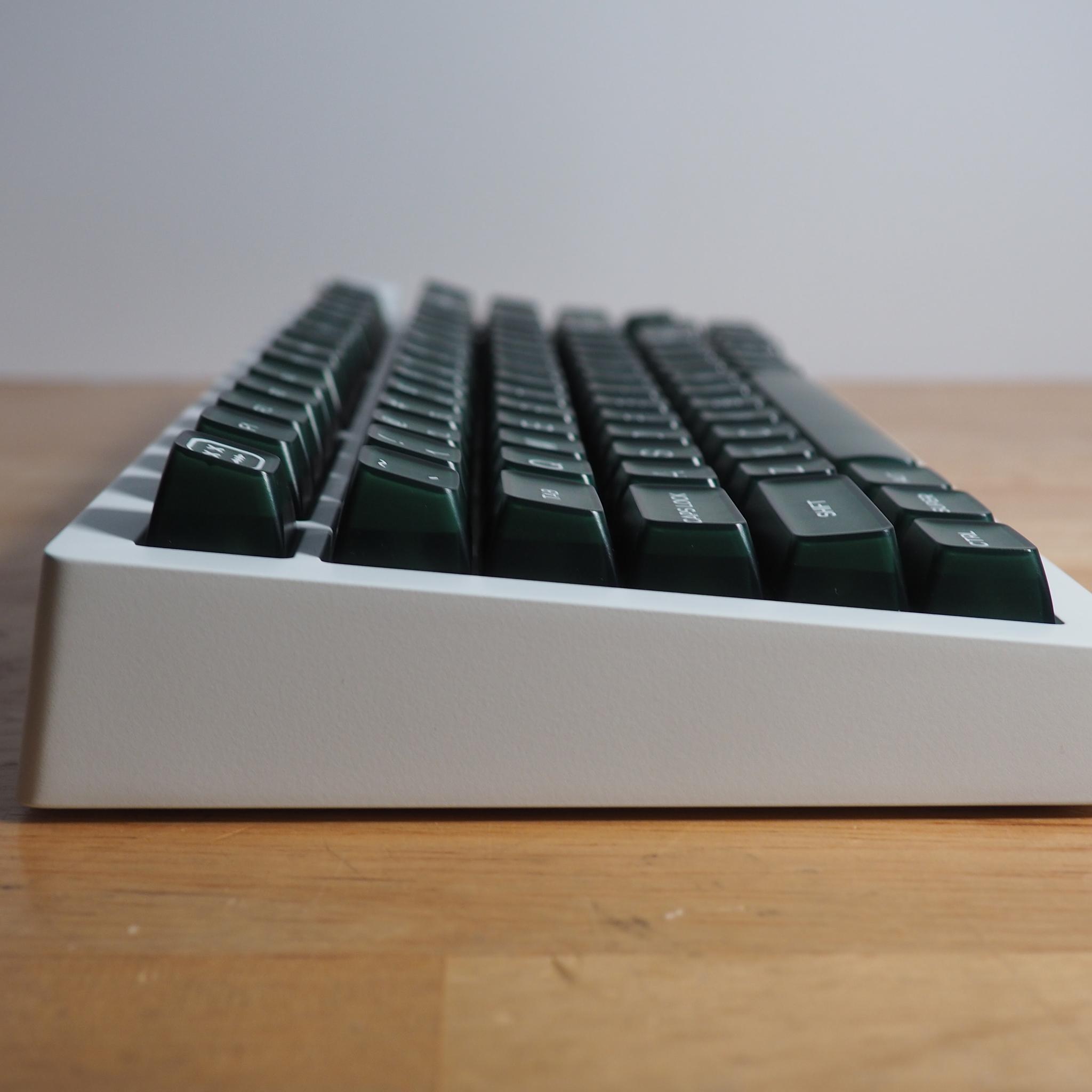 Custom built Creamy-thock 75% Keyboard