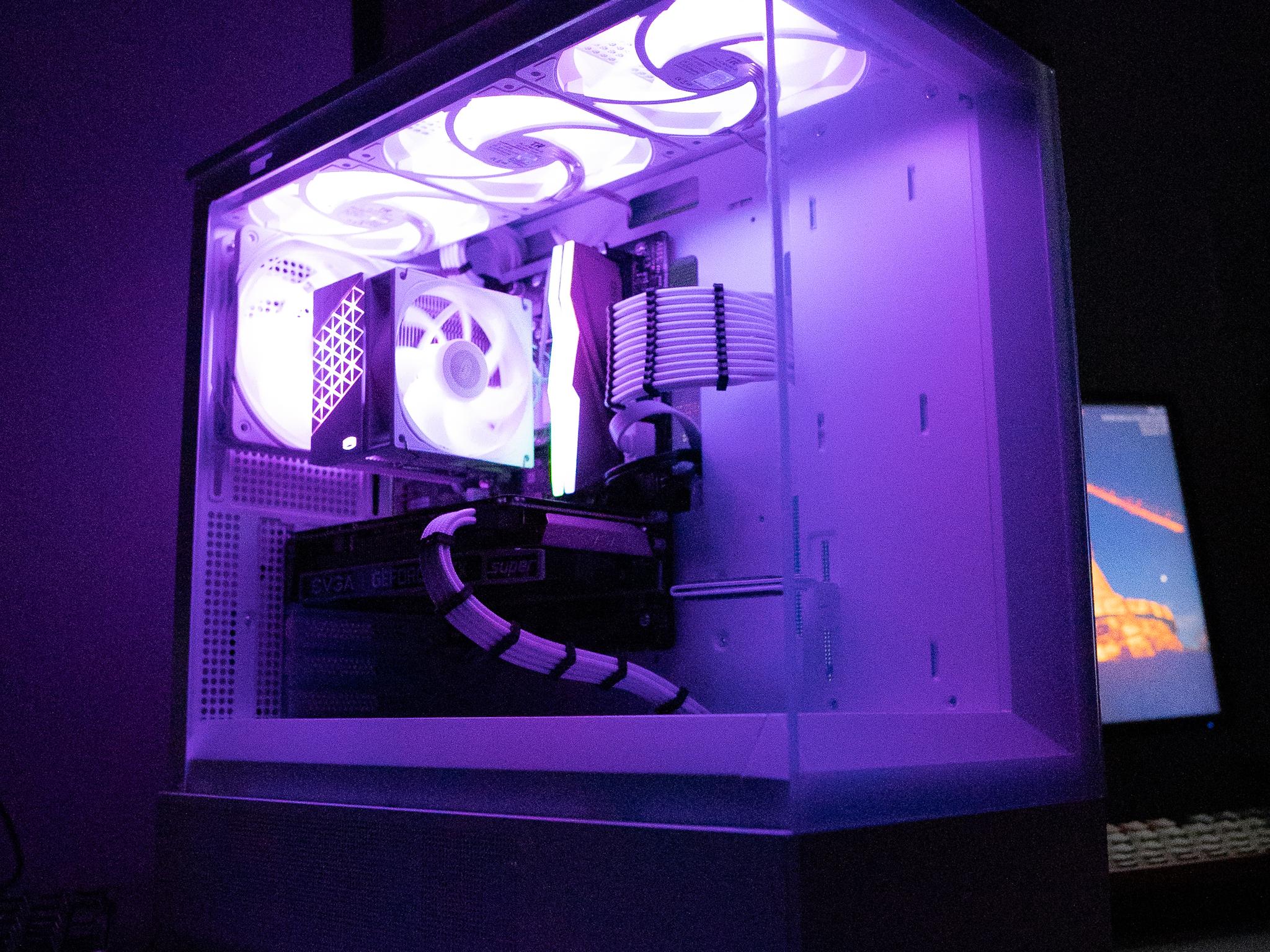 ❄️🌨 | EVGA GTX 1660 SUPER | INTEL i5 9400F | 16GB DDR4 RGB RAM | 1TB | Arctic Freeze