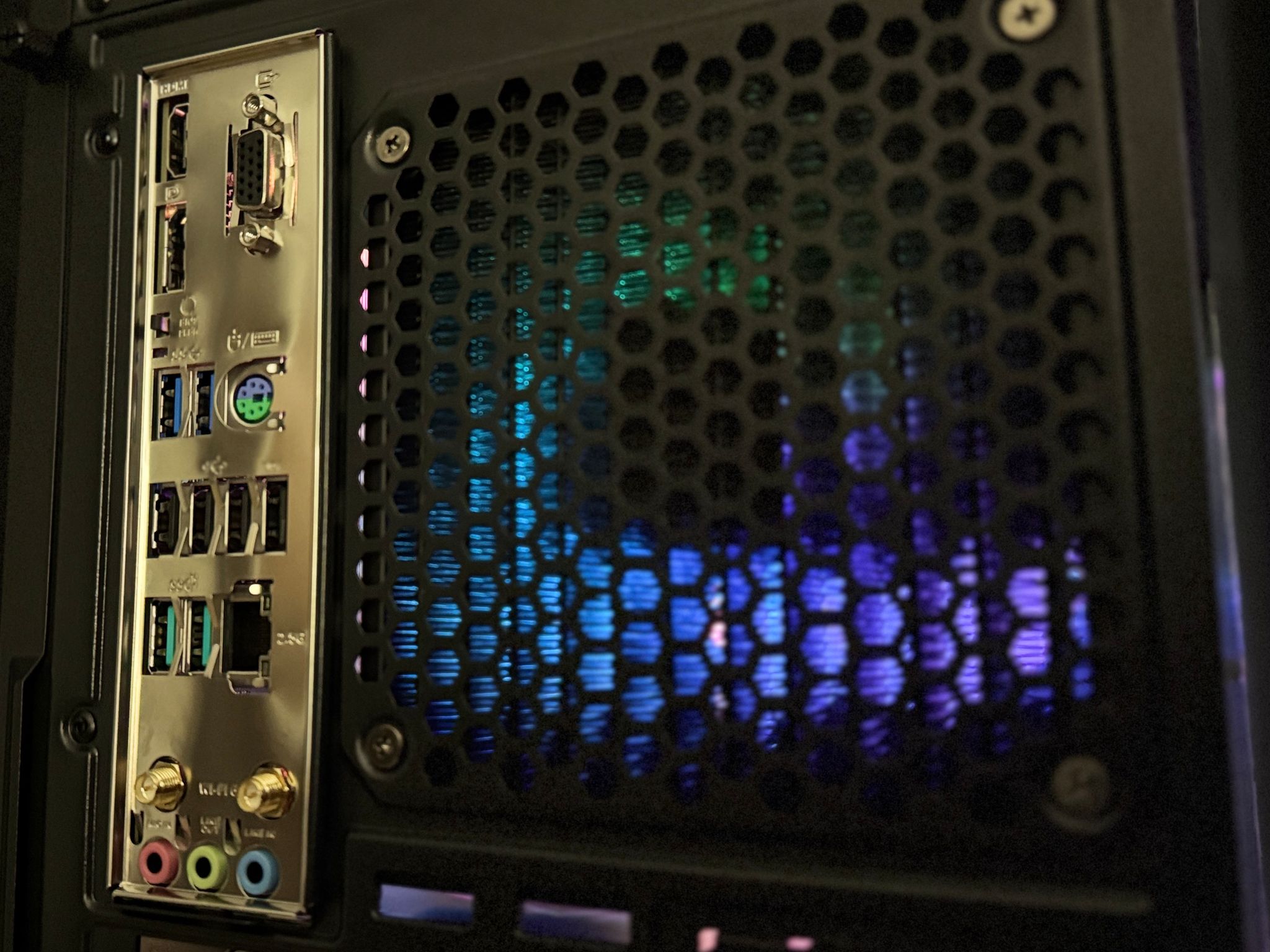 🐞UMBRA | AM5 1440p Gaming PC: RTX 4070, Ryzen 5 7500x, 32GB DDR5, 1TB M.2 SSD, WIFI