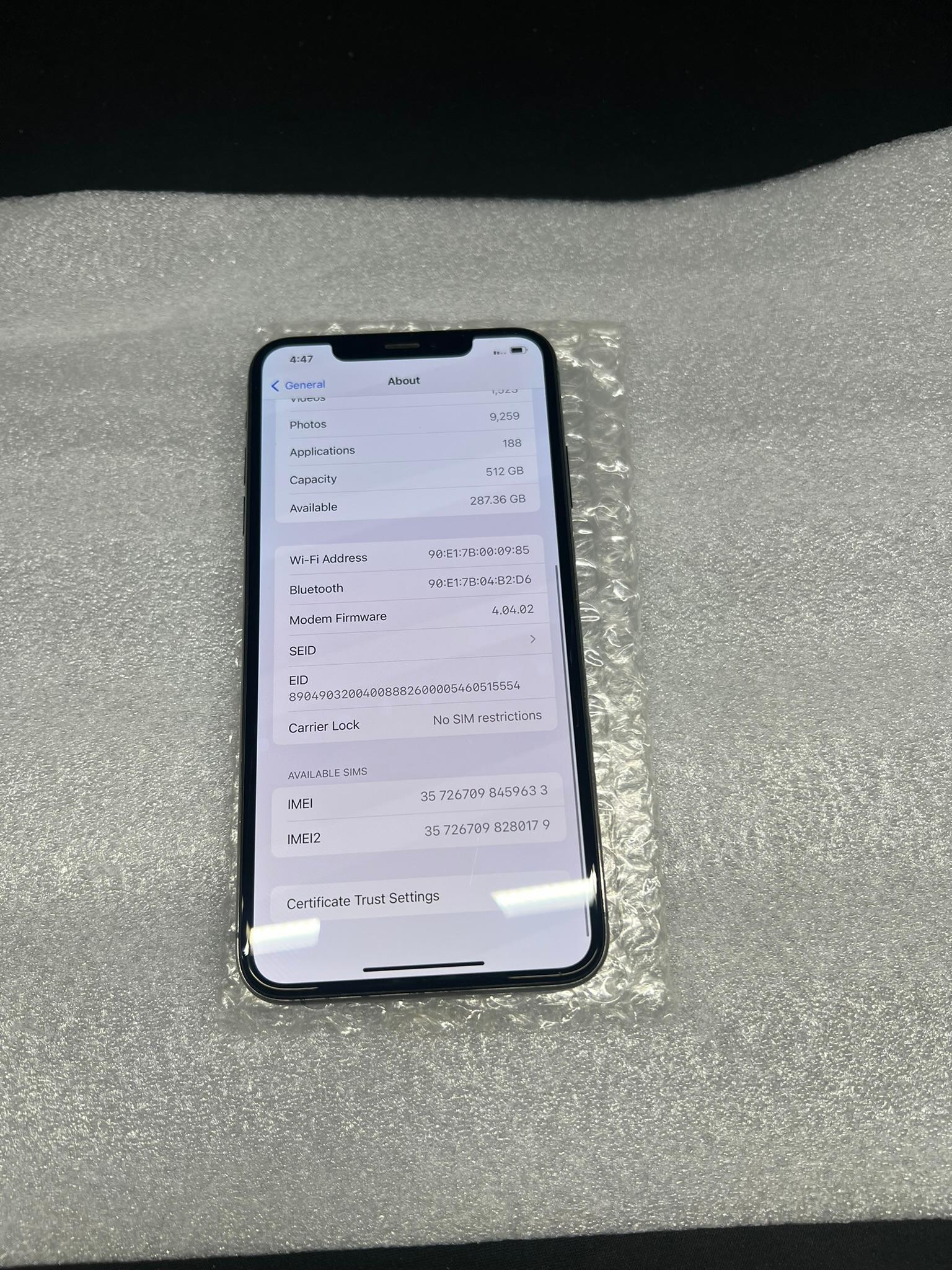 Apple iPhone XS Max – Unlocked – 512 GB – Space Gray