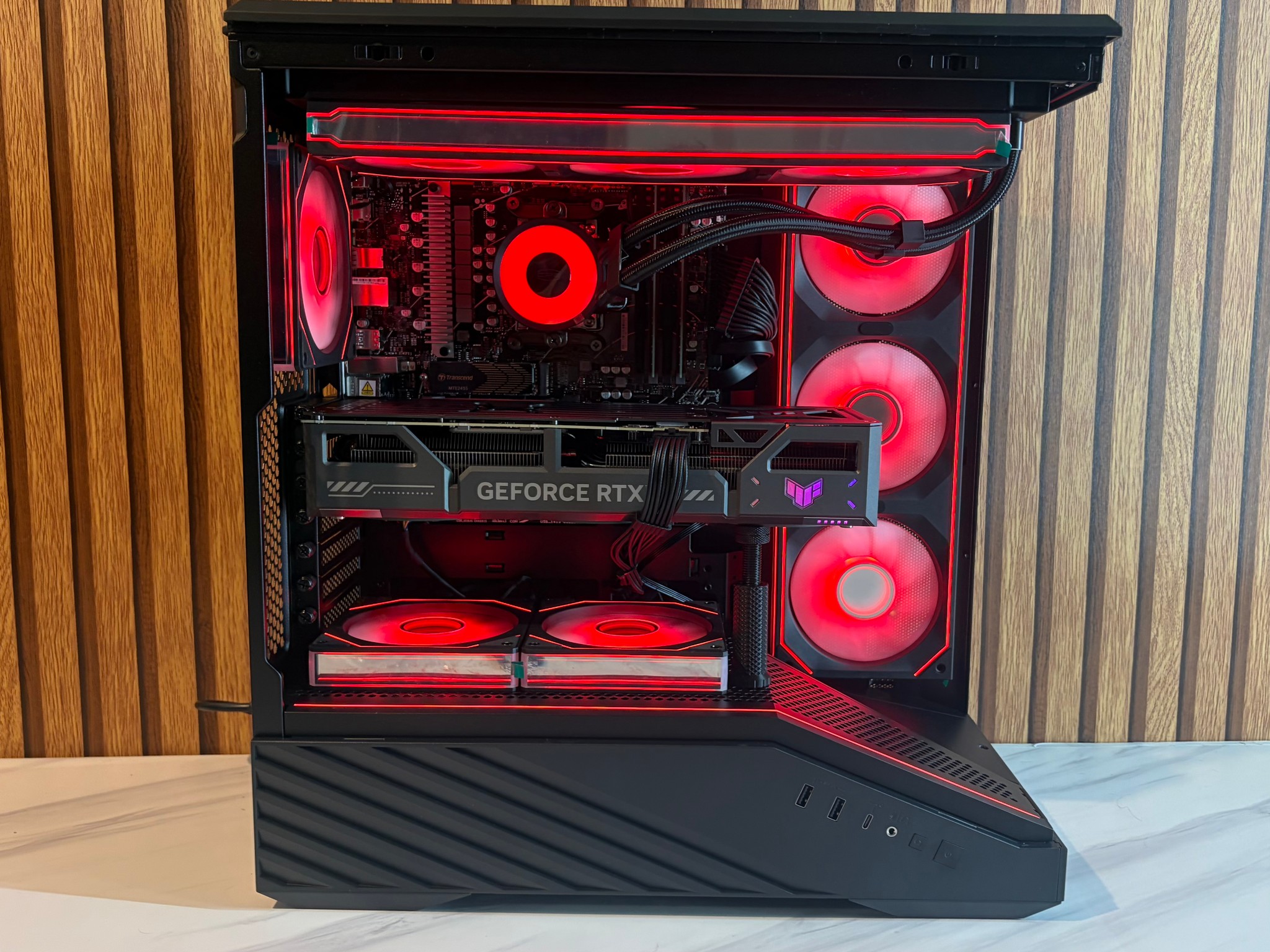 RTX 5070 | 7800X3D | 16GB DDR5 | 1TB NVME | 360MM AIO | 1000W