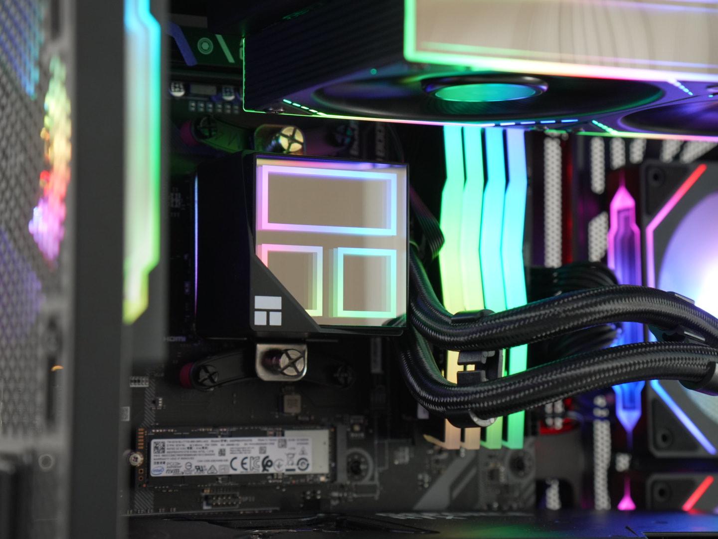 RTX 3080 | RYZEN 7 3700X | 32GB RAM | 1TB SSD | Wifi | Windows 11 - Water cooled Gaming PC