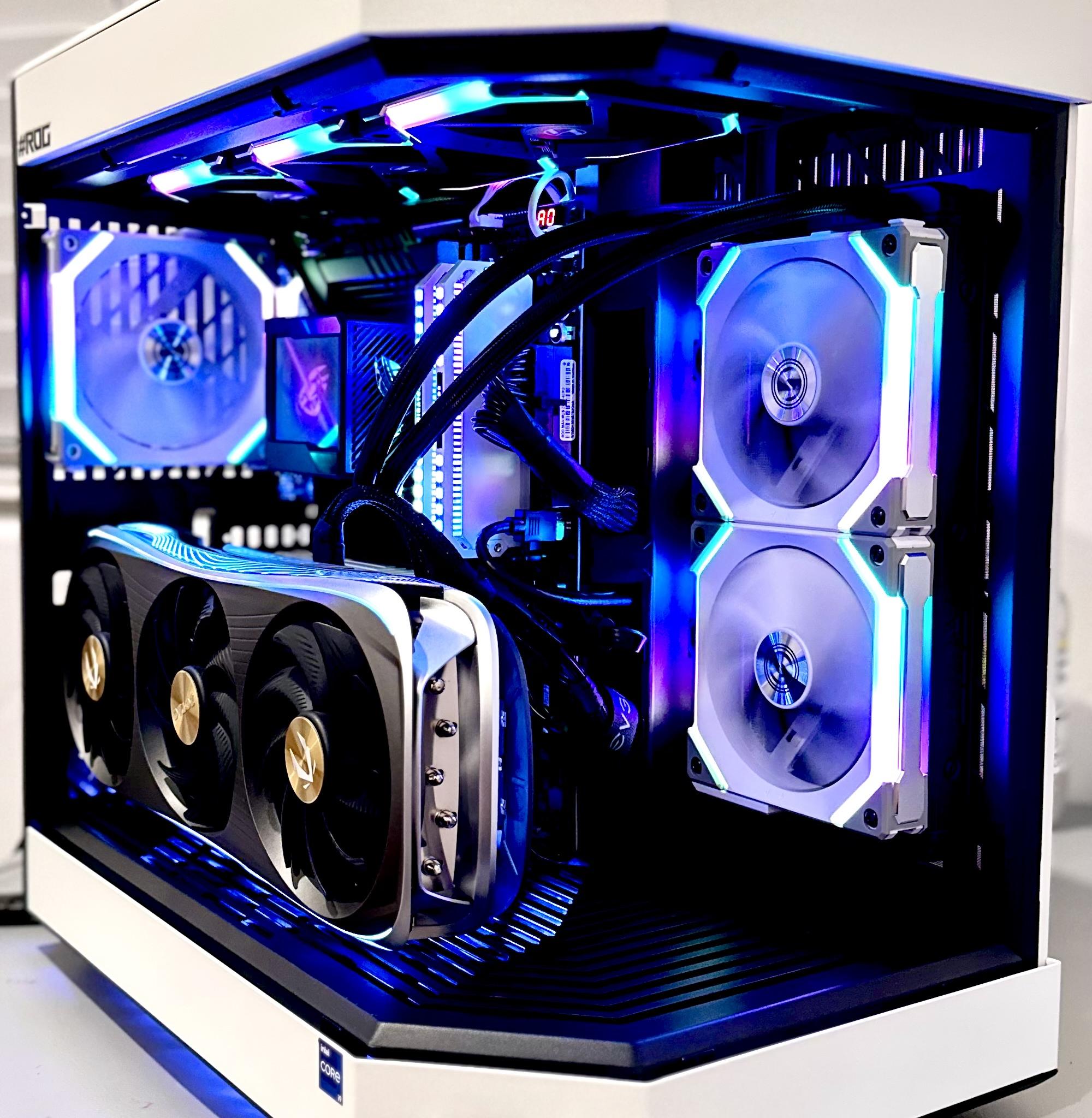 BRAND NEW PC RTX 4090 i9 13900k 32DDR5 RAM SELLING ASAP!!