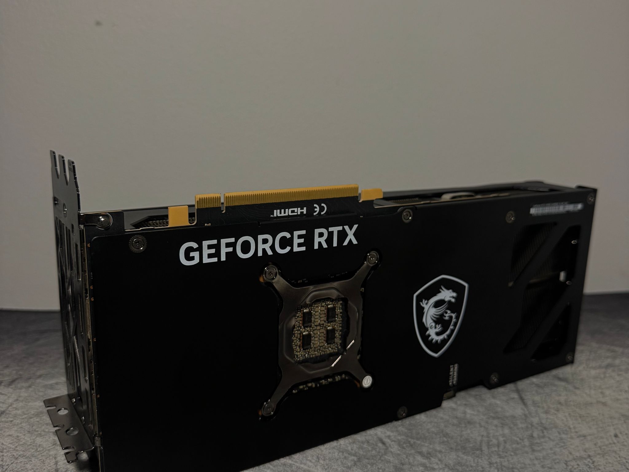 MSI GeForce RTX 4090 GAMING X SLIM 24GB