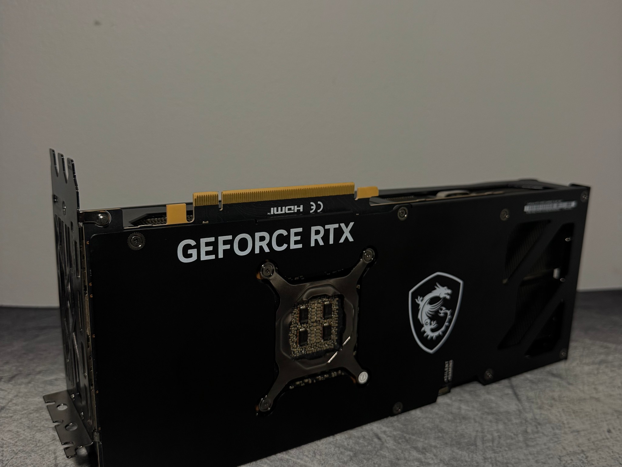 MSI GeForce RTX 4090 GAMING X SLIM 24GB