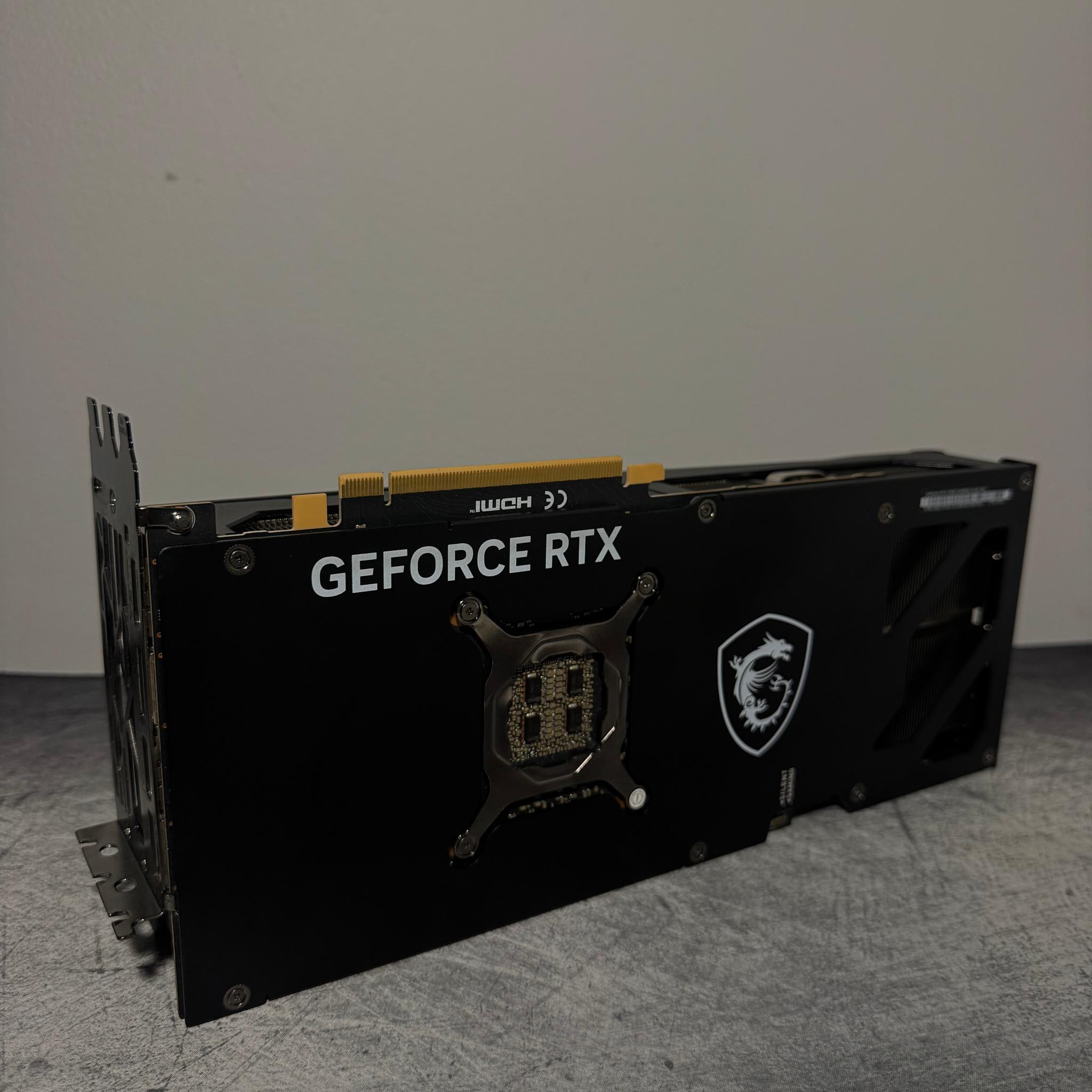 MSI GeForce RTX 4090 GAMING X SLIM 24GB