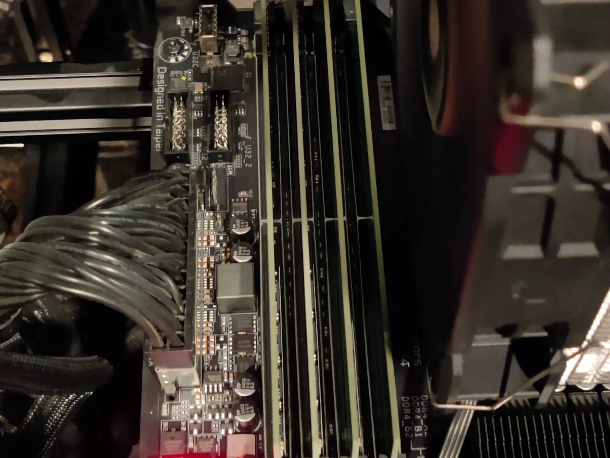 Gigabyte Z590 master Combo