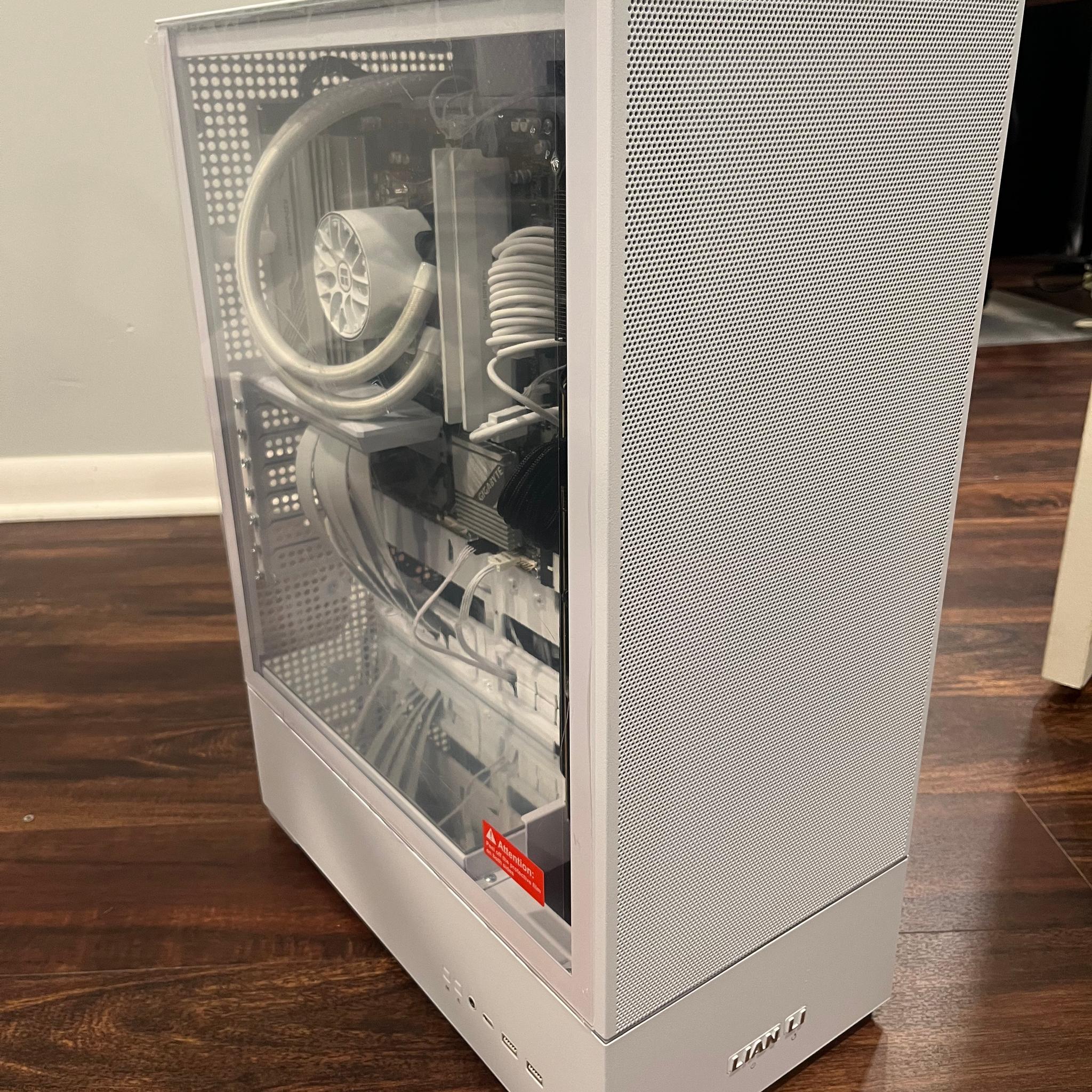 NO MORE TRIXX JUST BEEF - Zotac NVidia RTX 4080 - Lian Li SUP01 - Ryzen 7700X 32GB DDR5 - 360 AIO