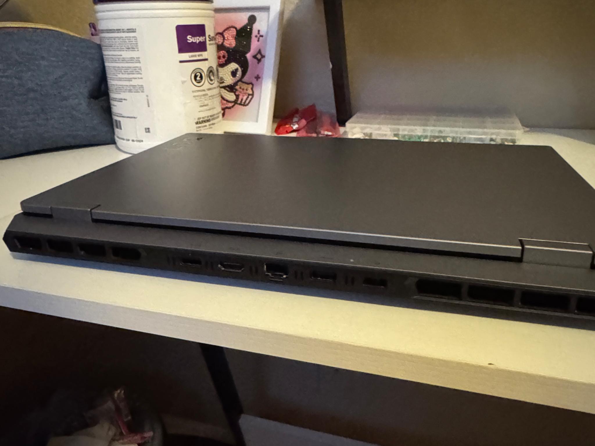 Lenovo Gaming Laptop Ryzen 5, RTX 3050 6GB 20GB DDR5