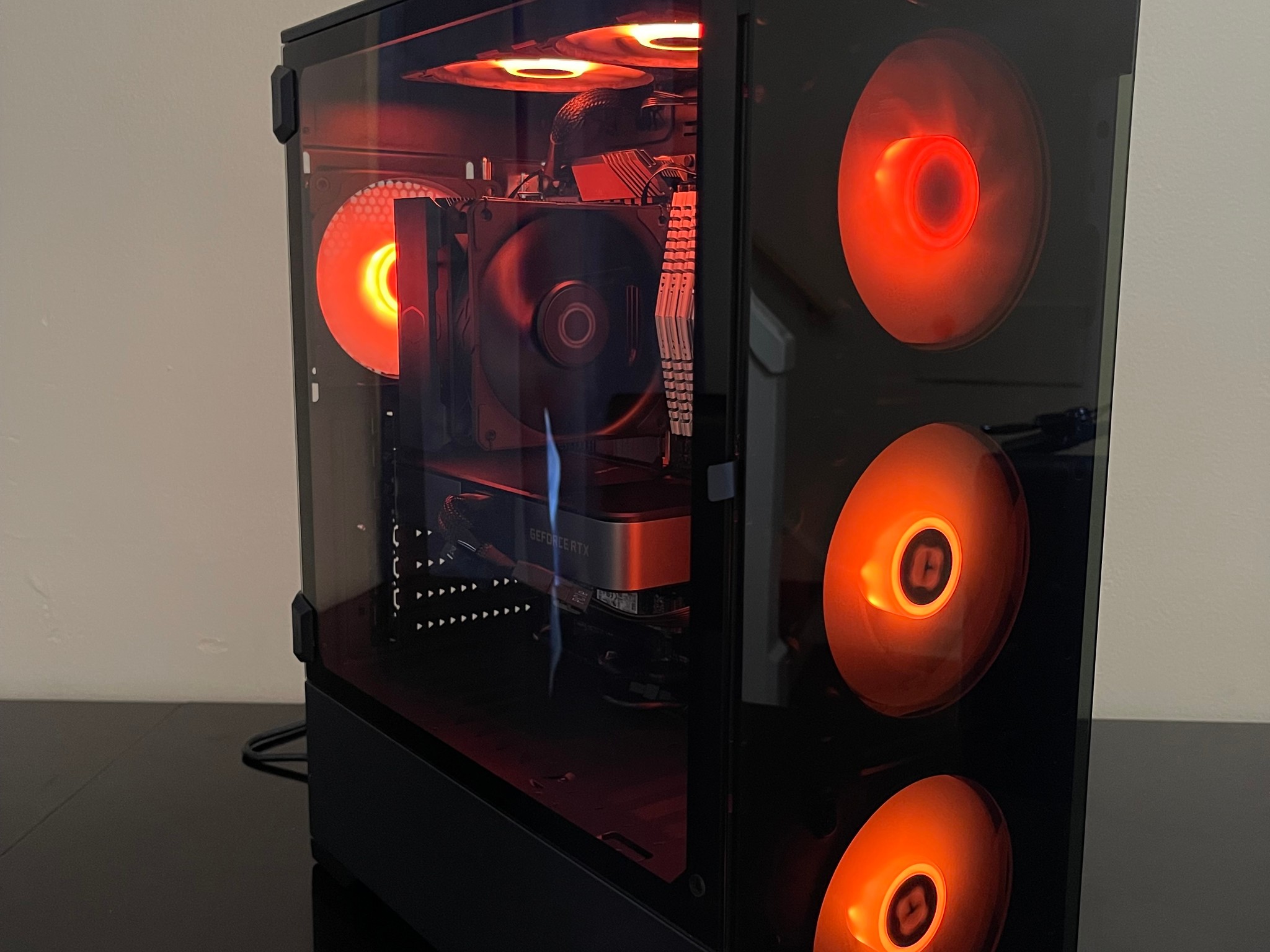 Budget 1440p Gaming PC / RTX3070 FE/ R5 5600G/ 32GB RAM/ 1TB M.2/ WiFI6