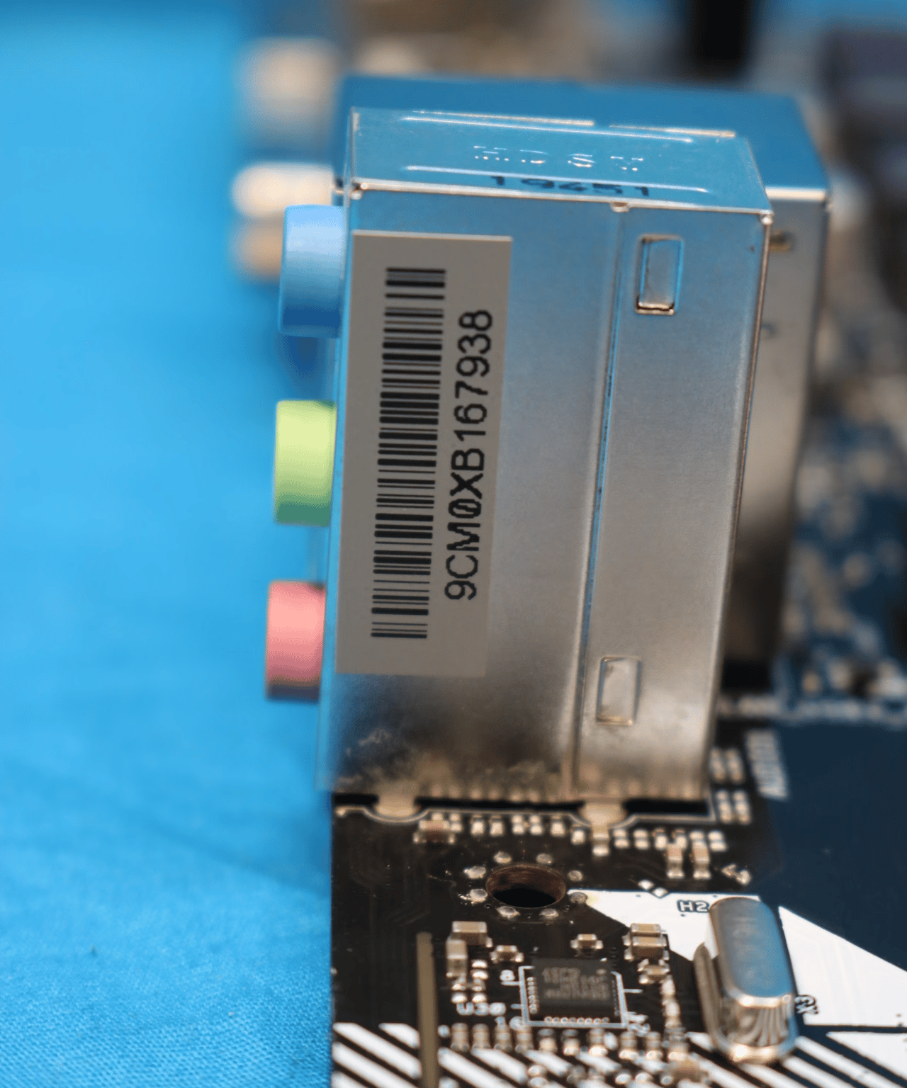*Newest BIOS Version* ASRock A320M-HDV R4.0 AMD Socket AM4 MicroATX DDR4 Desktop Motherboard & I/O