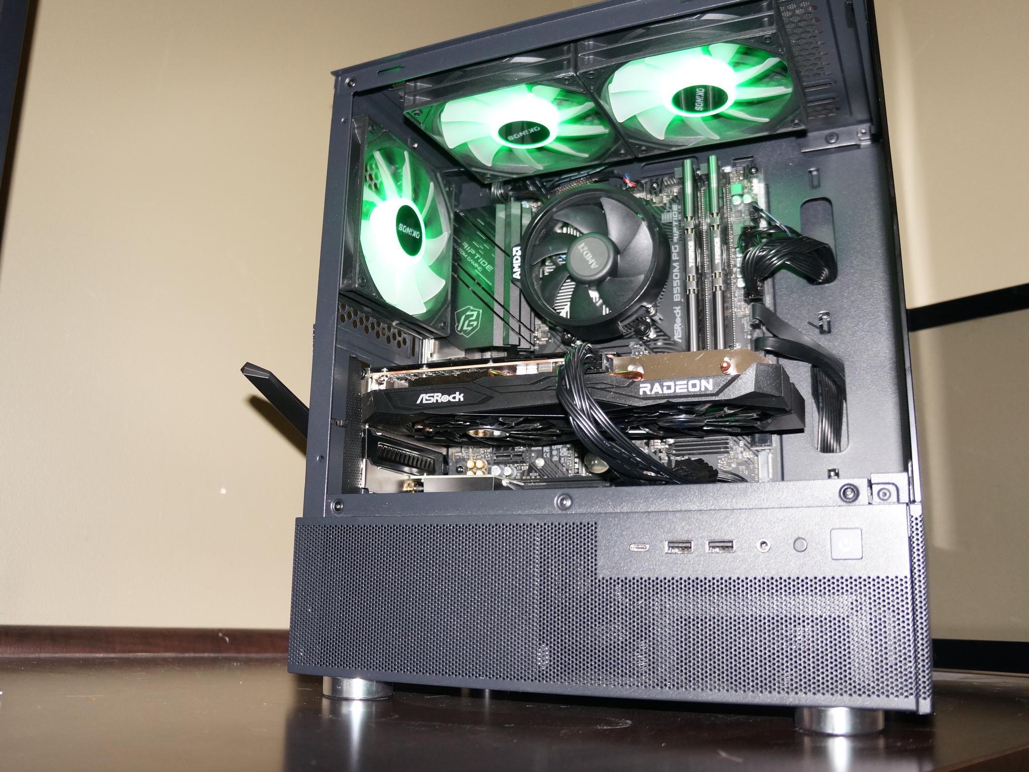 AMD 5500/ RX 6600/ 16GB DDR4/ WD 1TB NVME/ mATX RGB/ Win 11 Home License