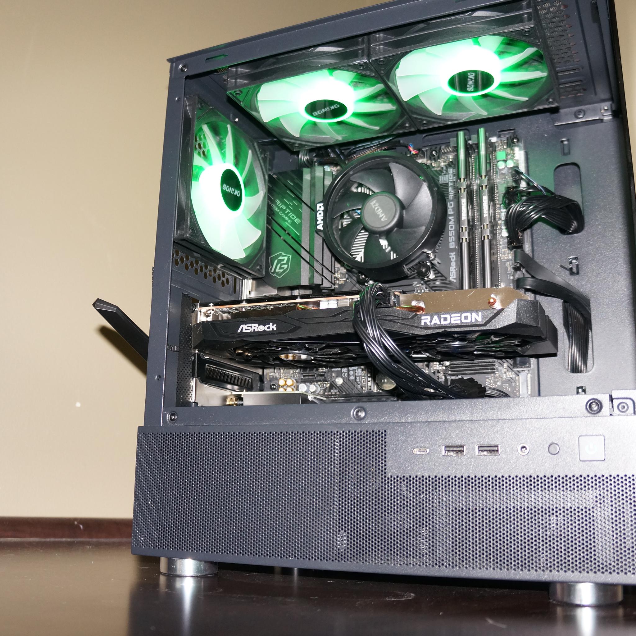 AMD 5500/ RX 6600/ 16GB DDR4/ WD 1TB NVME/ mATX RGB/ Win 11 Home License
