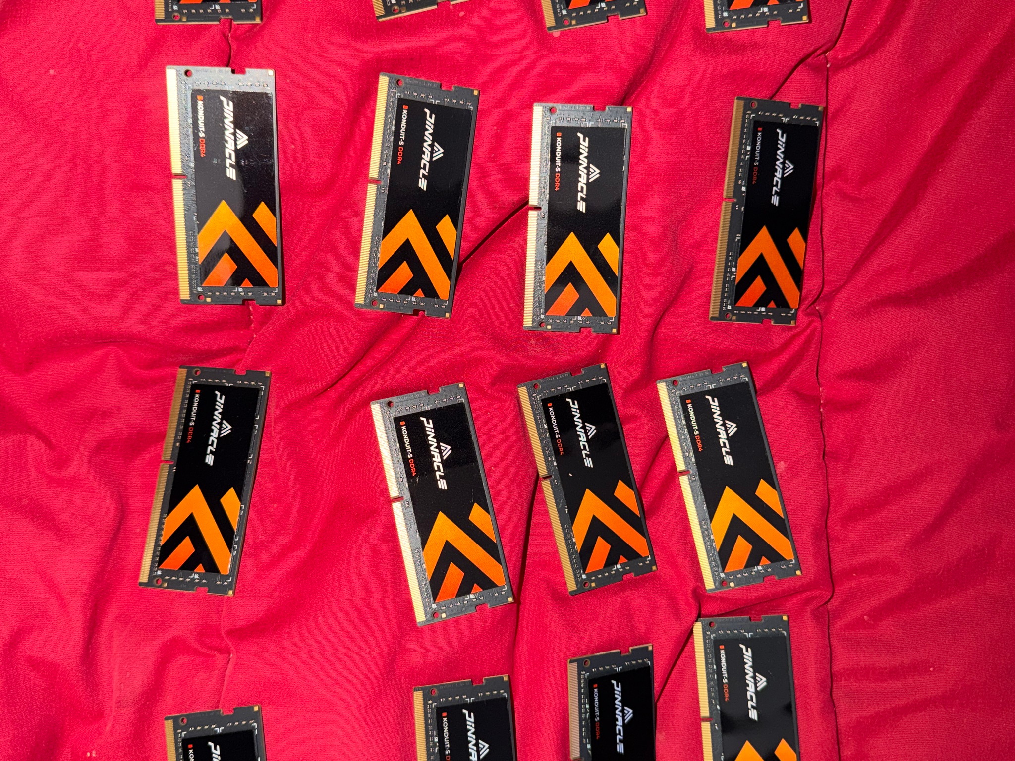 32GB DDR4 3200 CL22 Dual Channel Kit 16GBx2 Pinnacle Timetec