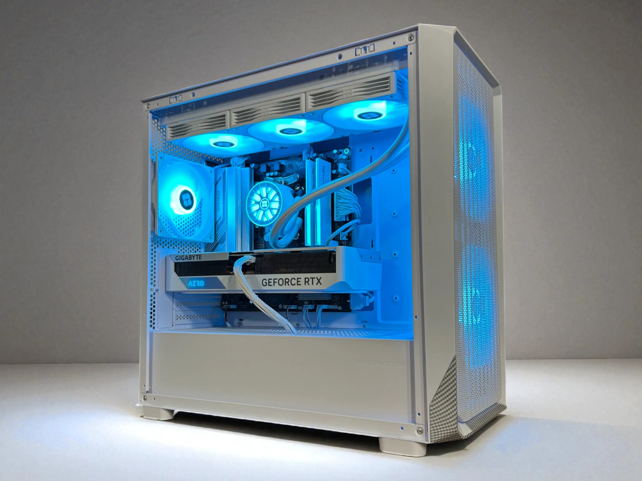 *CYBER MONDAY SALE* RTX 4070 Super 12GB | Ryzen 5 9600X | 32GB DDR5 | 1TB NVMe | The Aviator Elite