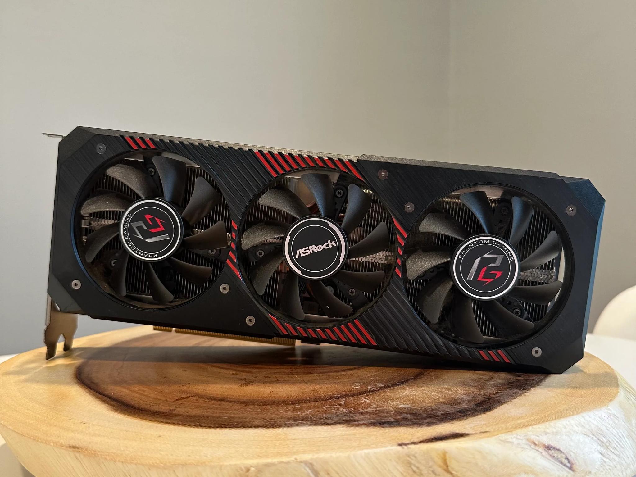 AMD RX 5700XT ASROCK