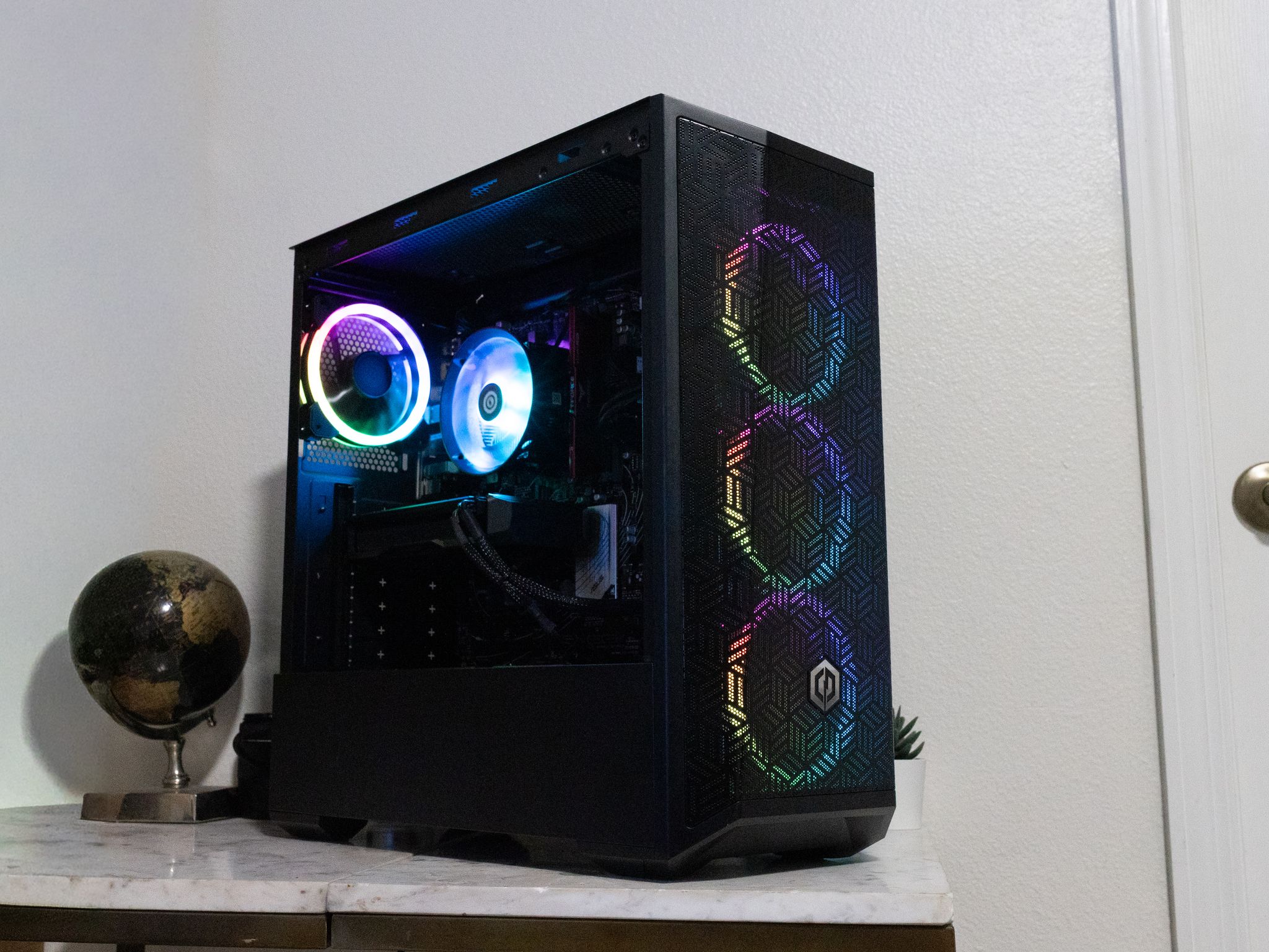 Radeon RX 7600 Custom Gaming PC - Ryzen 5 7600, 512GB SSD