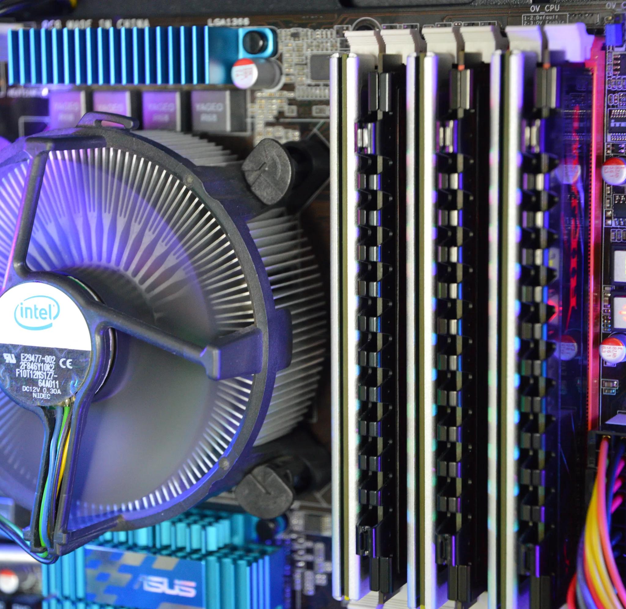 ⚫🌈| GTX 760 | INTEL i7-920 OC | 24GB DDR3 RAM | 250GB SSD + 640GB HDD | Midnight Candy |