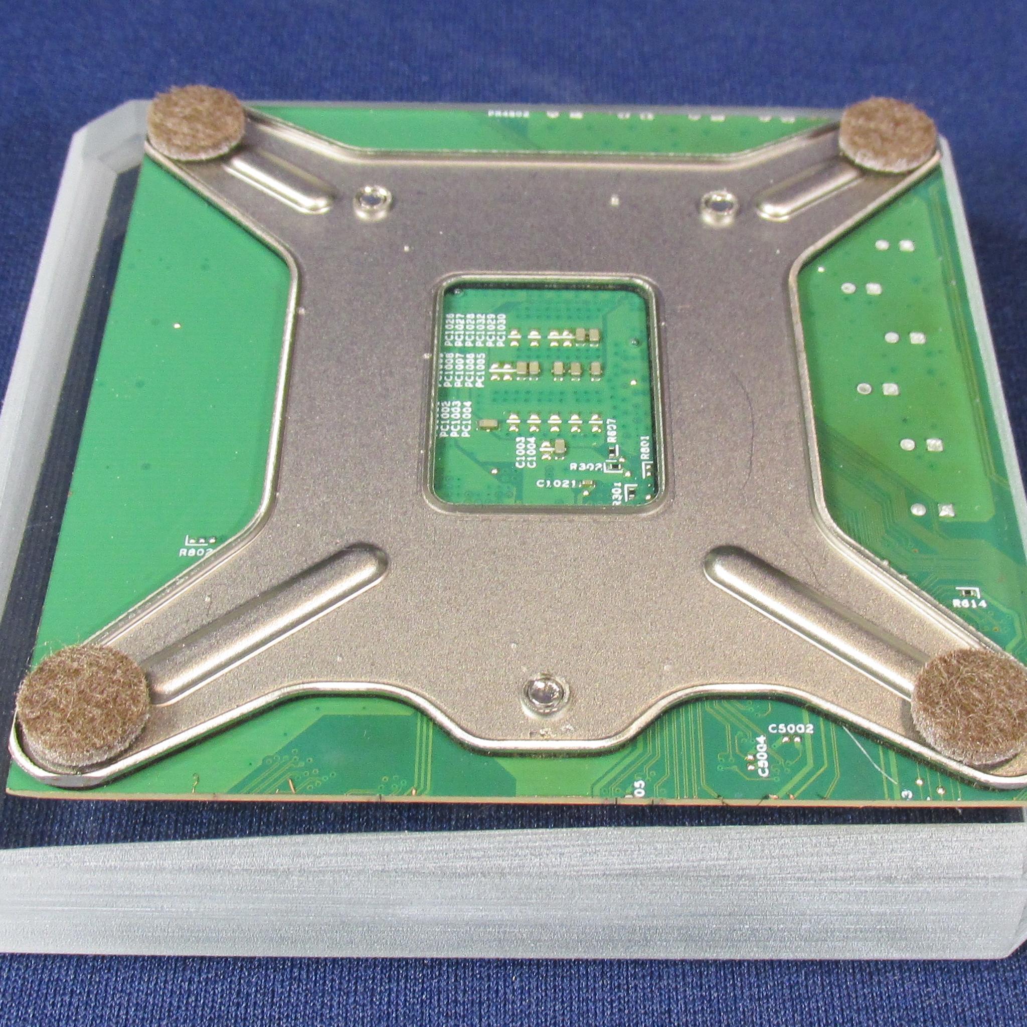 Handmade Clear Epoxy Resin Coaster With Intel Core i3-8100 CPU (SR3N5) & Motherboard