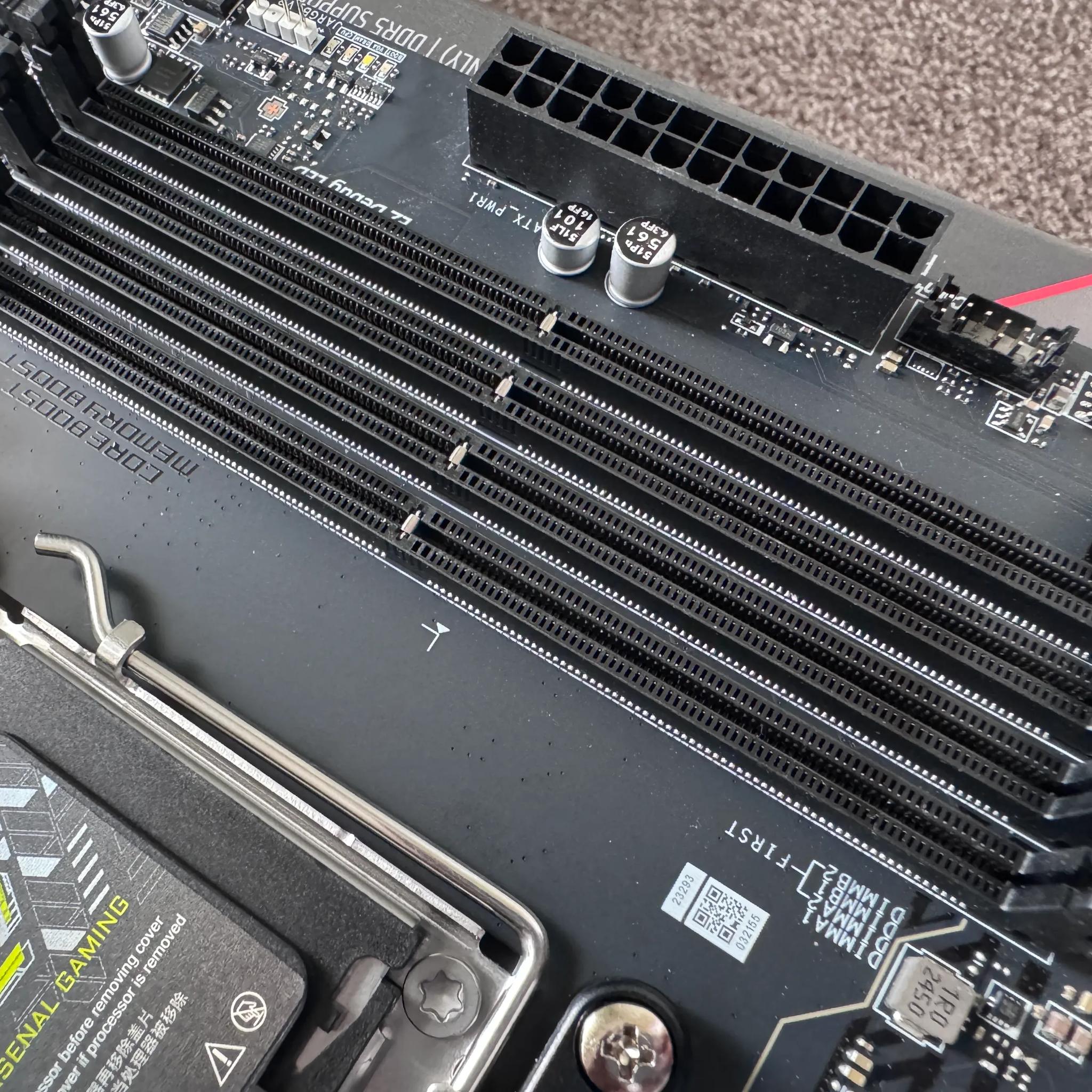 MSI - MAG B850 TOMAHAWK MAX Wi-Fi