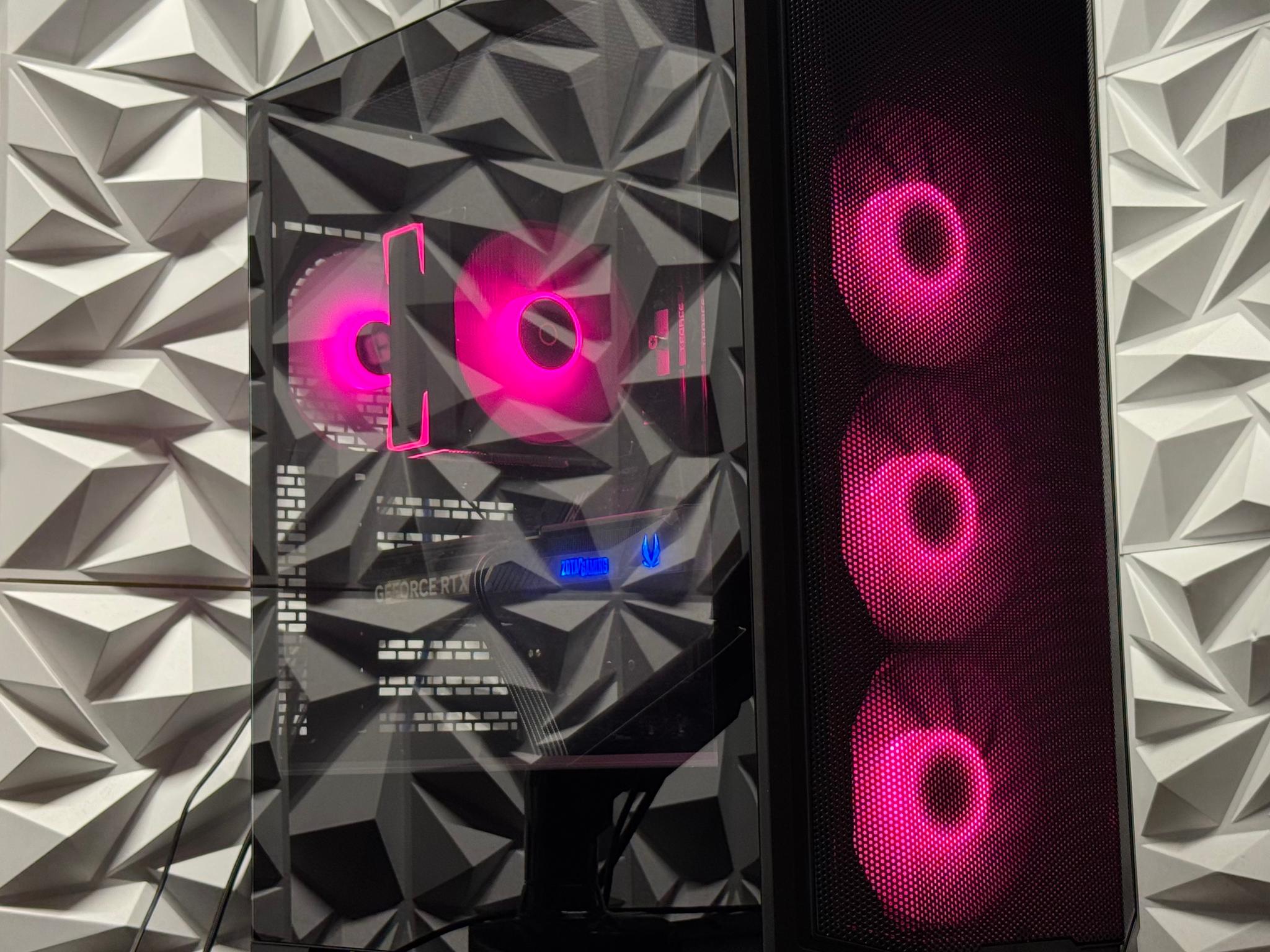 RTX 5070 / Ryzen 7 7700x / 32GB DDR5 / 1TB SSD / Gaming / Streaming / Creator / New With warranty