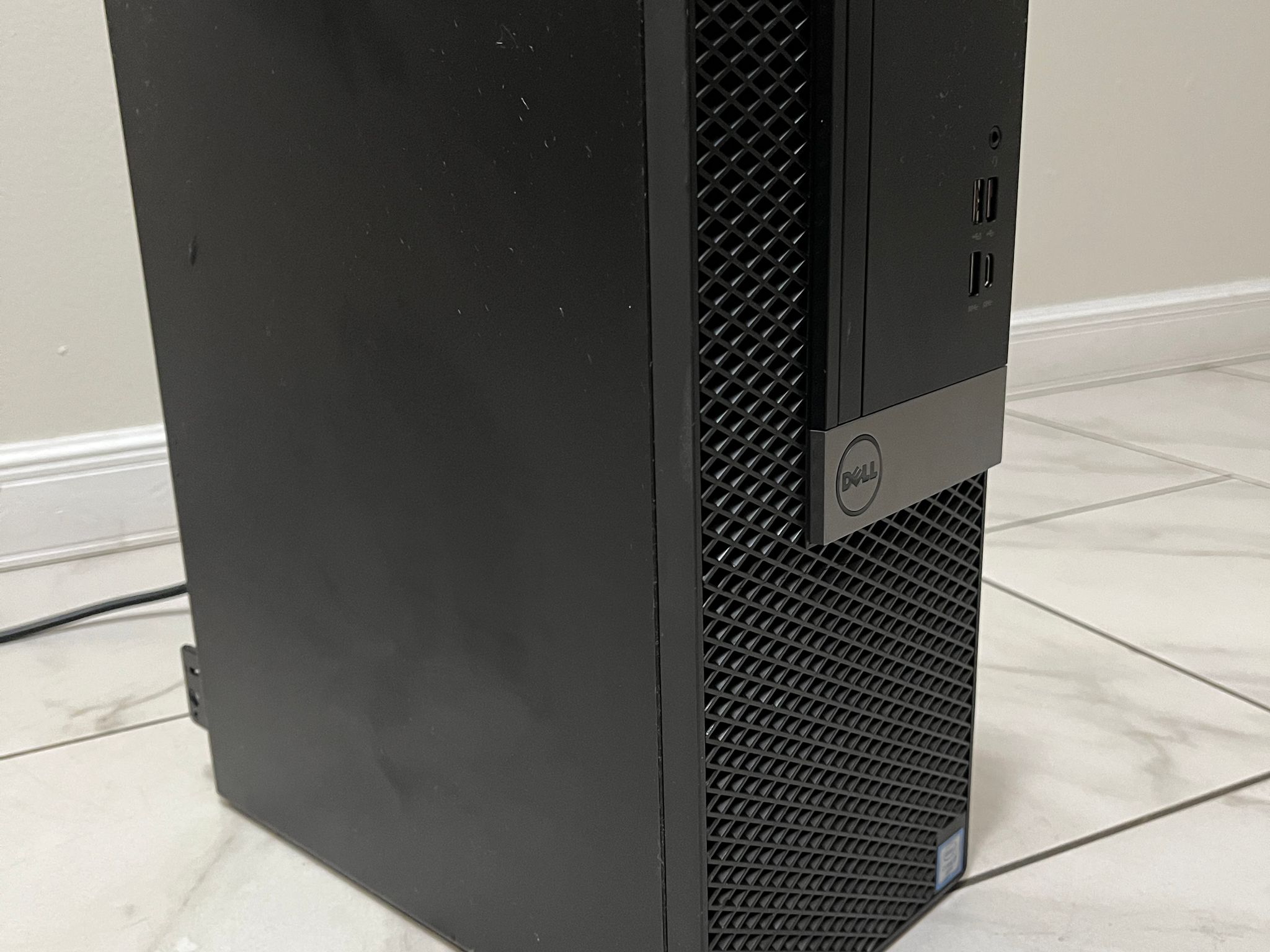 NVIDIA RTX 3050, Intel i7-7700, 16GB RAM, 750GB Storage - Dell Gaming PC w/Wi-Fi, BT