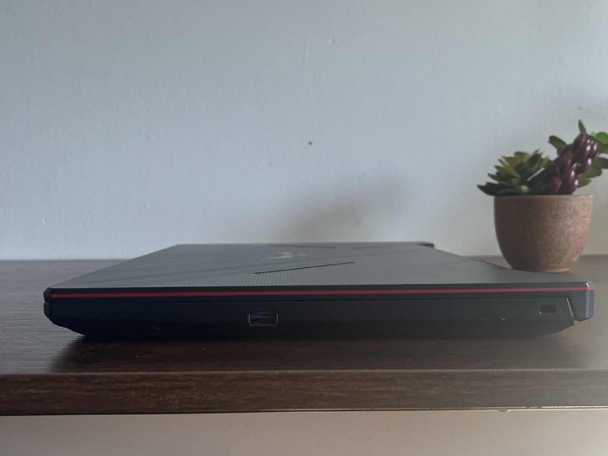 GTX 1650 F15 Gaming laptop Immaculate condition