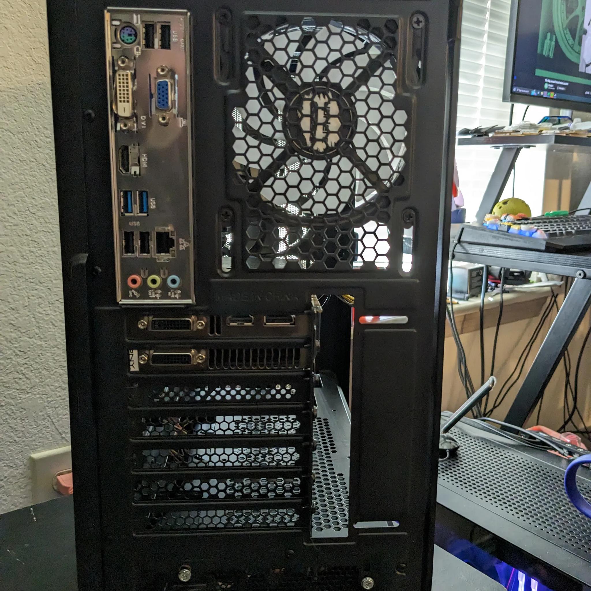 FREE SHIP || Scratch and Dent || i7-3770, GTX 970 4GB, 480GB SSD, 16GB RAM, Win10, WiFi, RGB