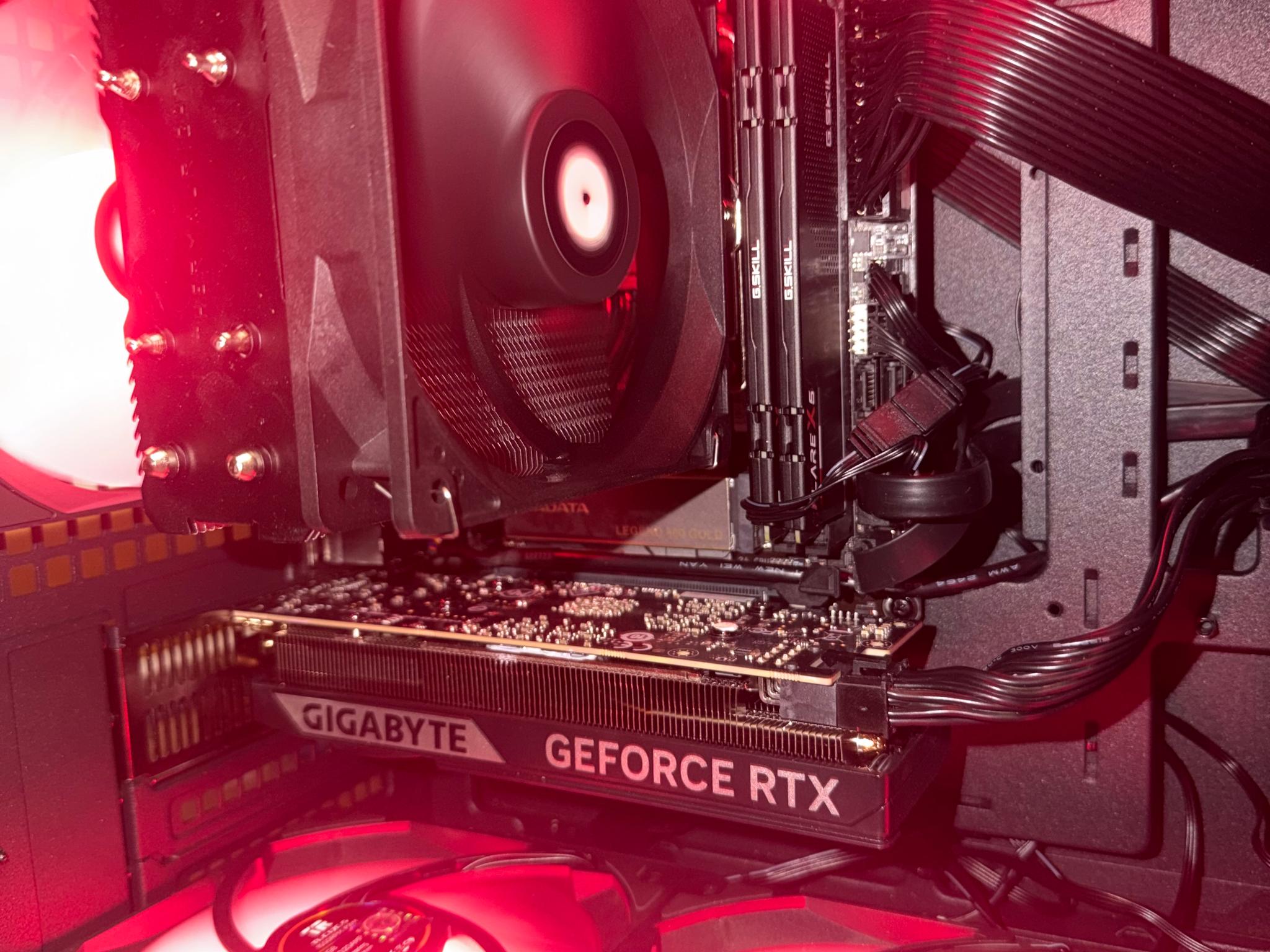 Beast / Ryzen 7600 / RTX 5060 / 32GB DDR5 / 2TB NVMe
