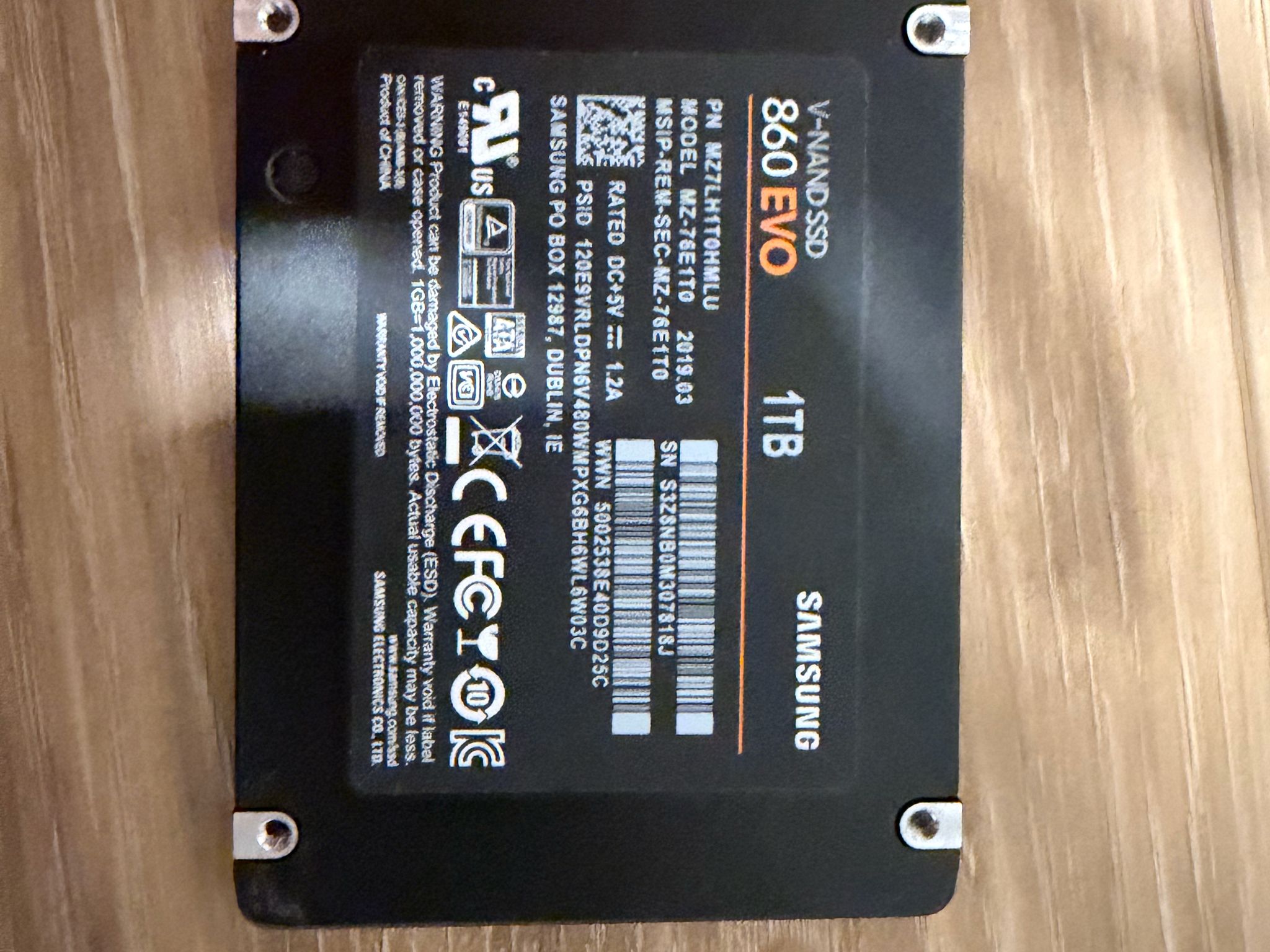 Samsung 860 Evo 1tb Sata SSD With Windows 10 pro activated