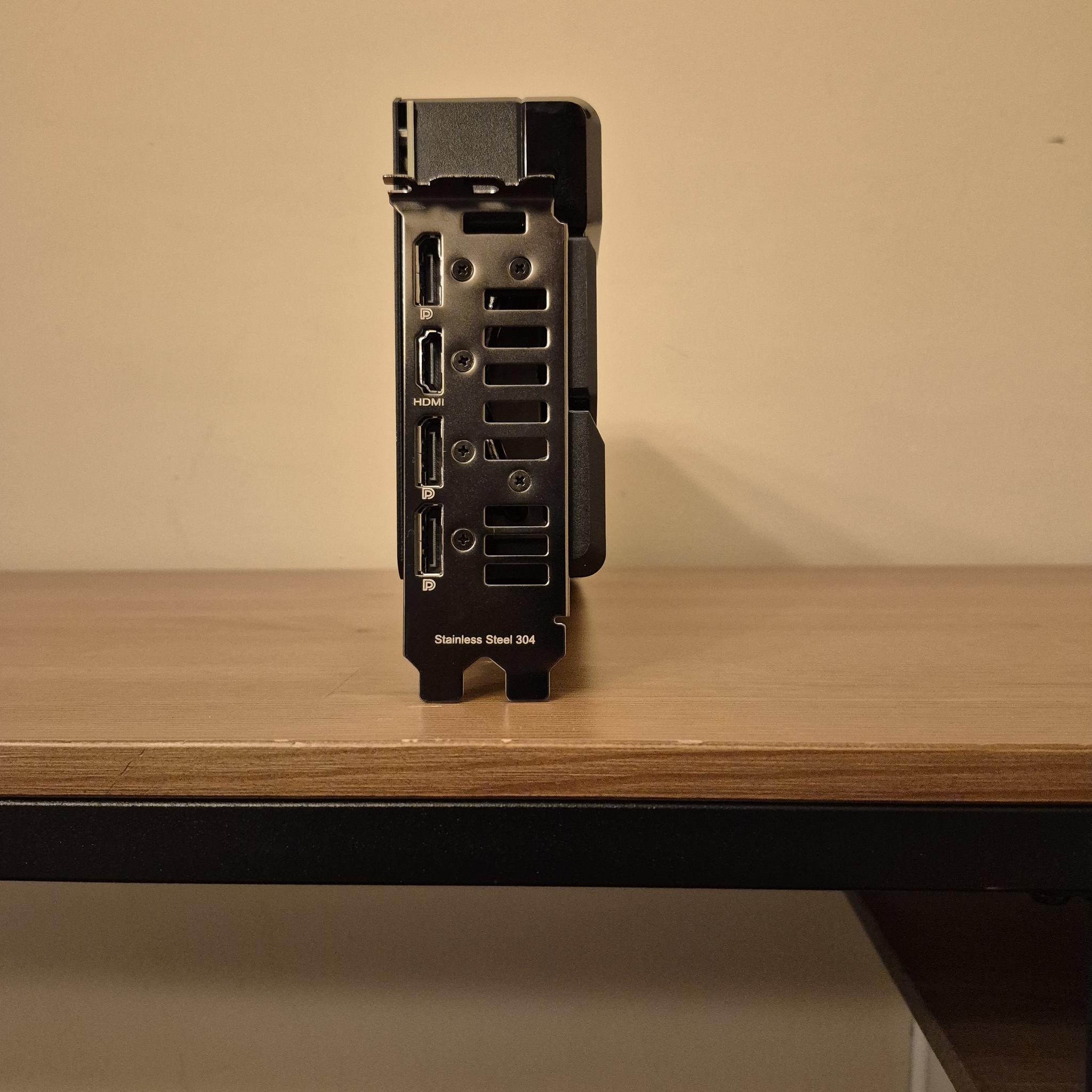 RTX 4070 TI SUPER 16 GB