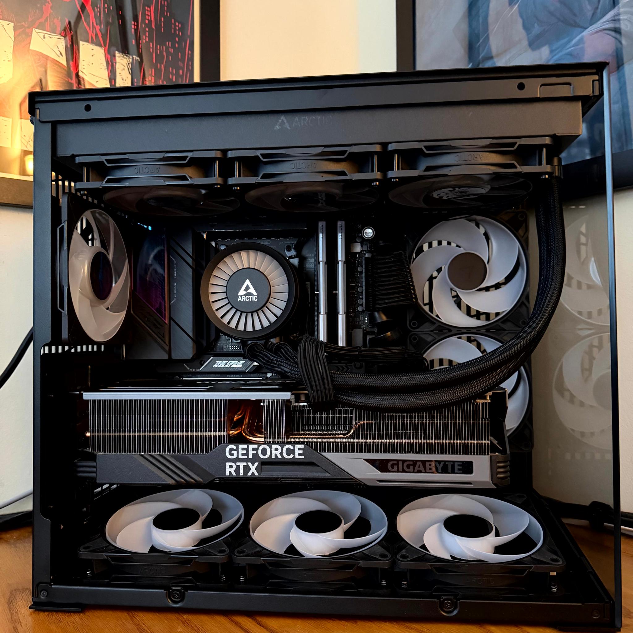 Tveir Hrafnar - RTX 4080 Super OC | Ryzen 9 7900x3d | 32G RAM @6400MT/sec | 4TB Storage | 1000W PSU