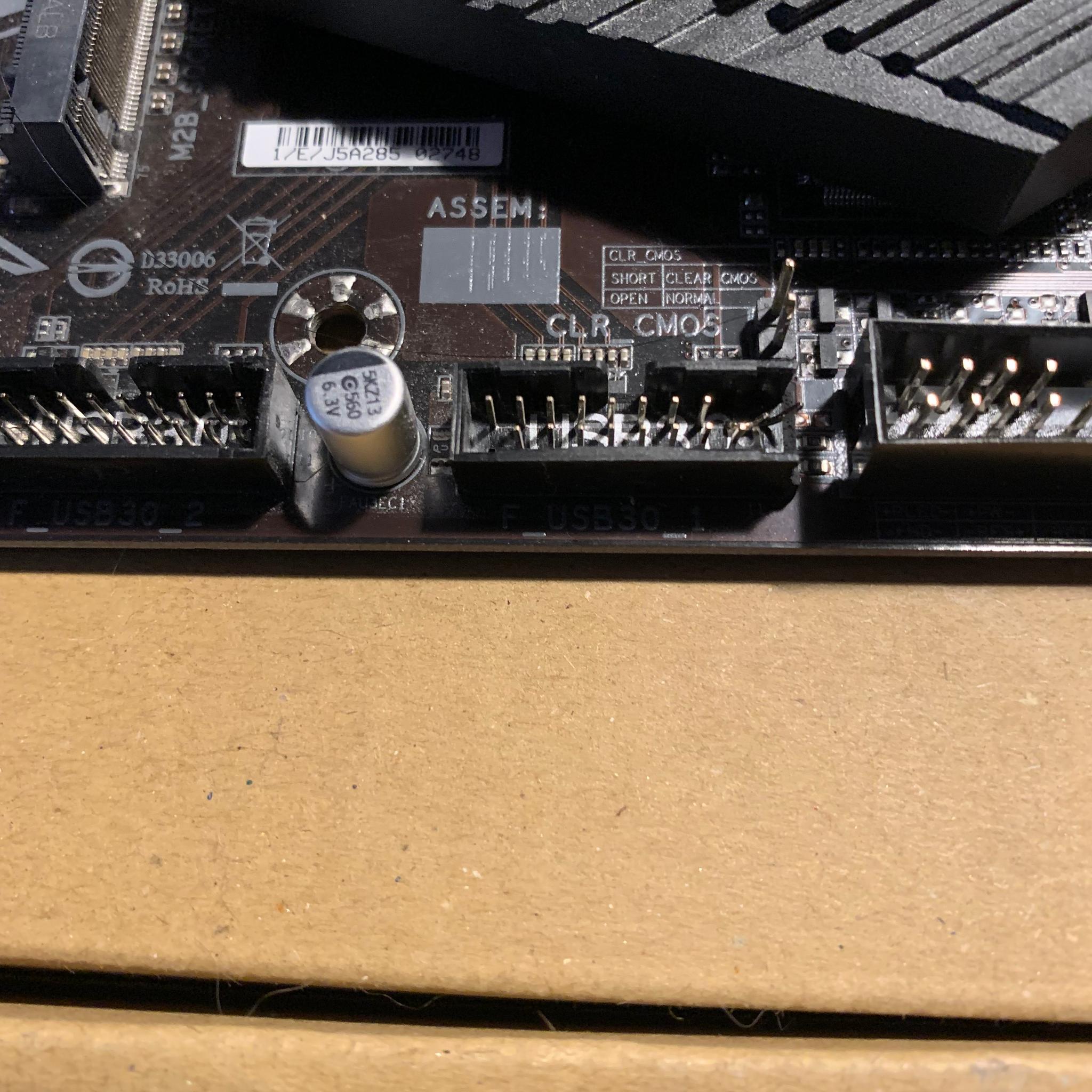 AMD Ryzen 7 5800x 8-core 16-thread CPU + Gigabyte Gaming X X570 ATX Motherboard Combo