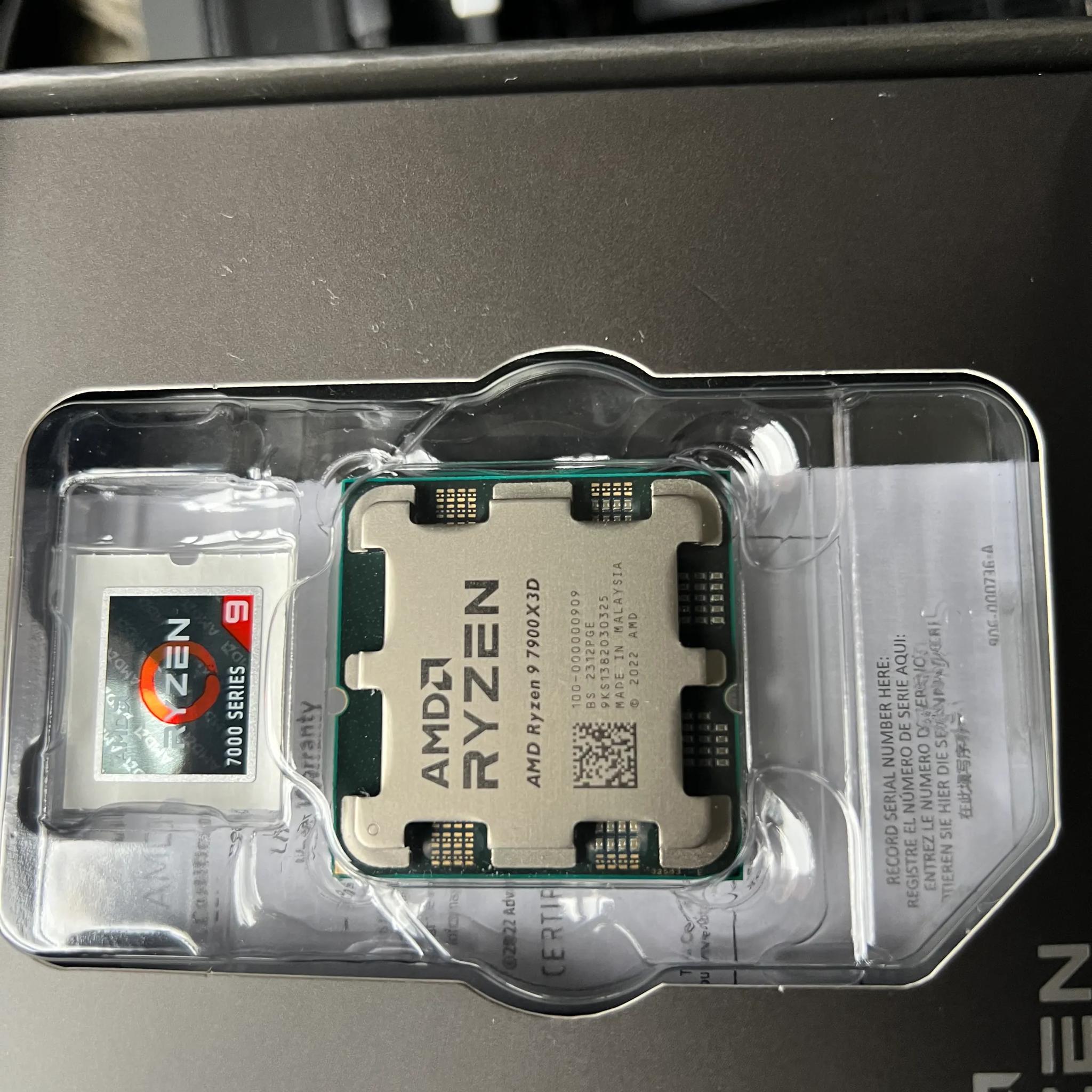 USED! AMD 7900X3D - 12 Core CPU