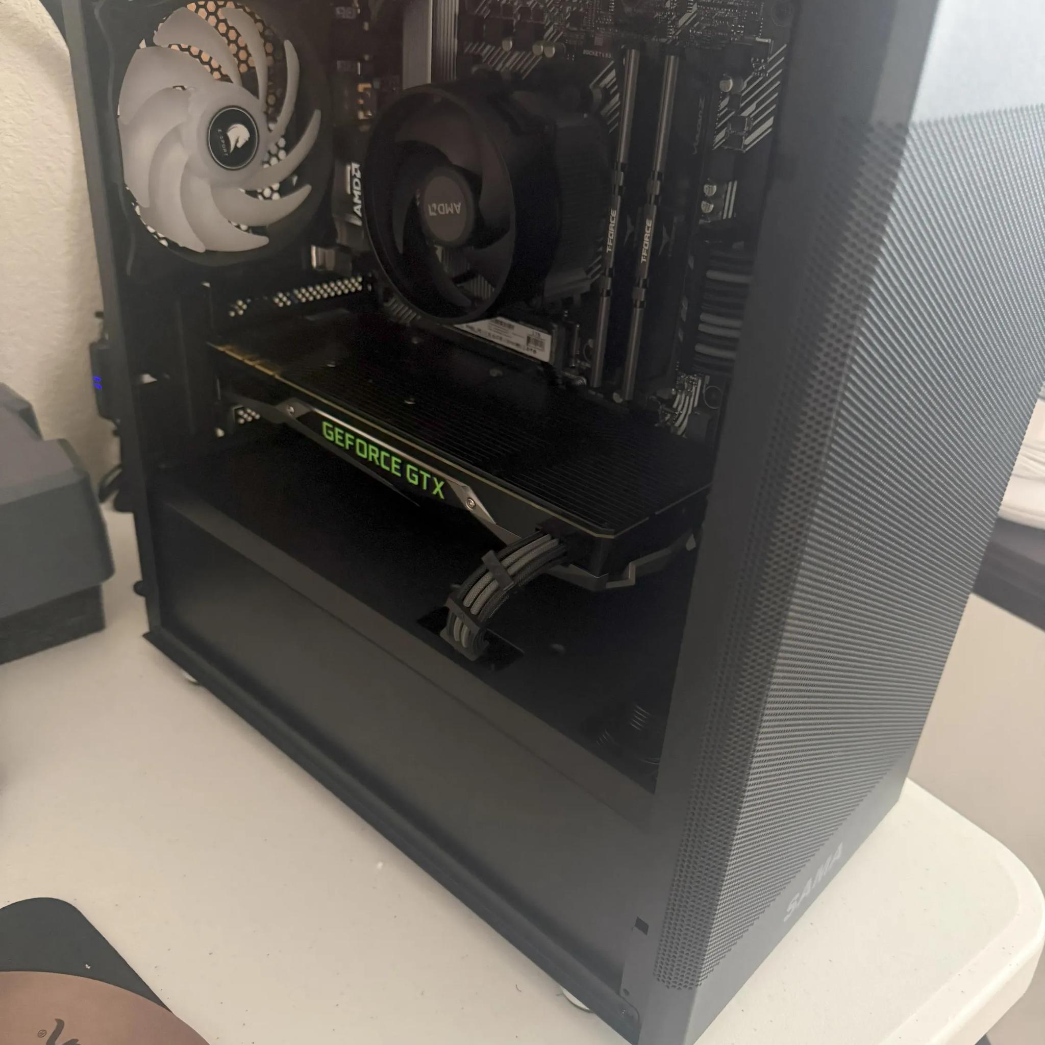 Newly Built Ryzen 5 3600, GeForce GTX 1080, 1TB, 16 GB DDR4 *Details Below*