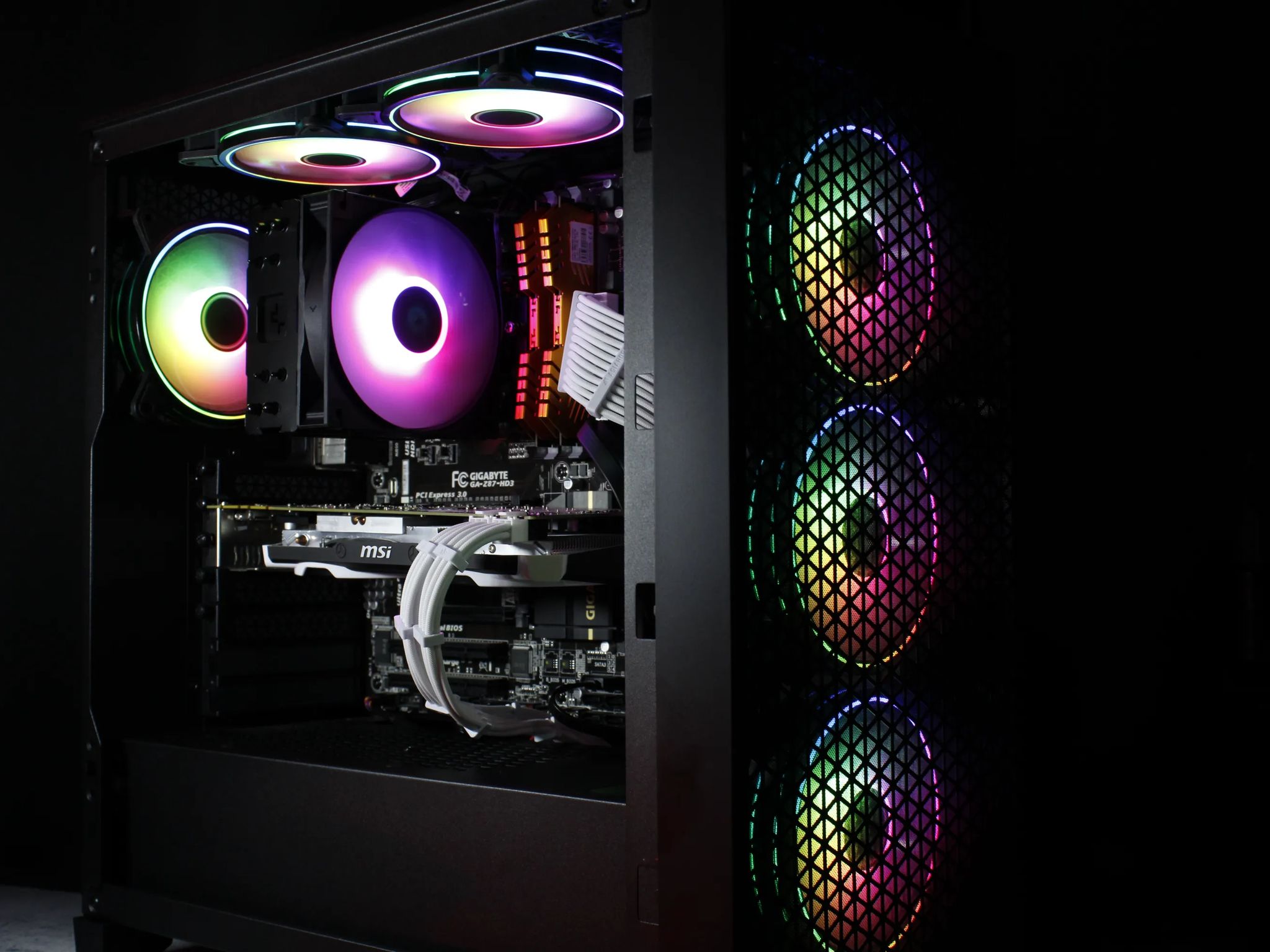 Budget RGB 1080p Gaming PC