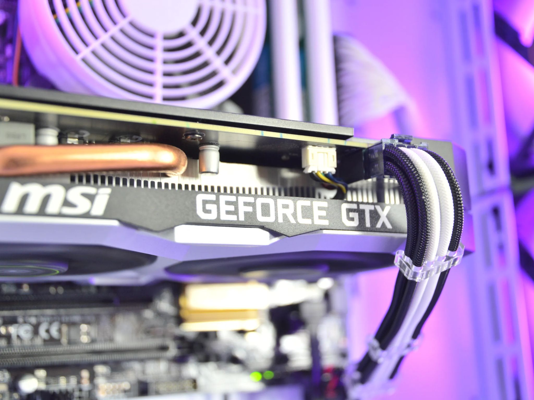 ⚫🧊| GTX 1660 Ti 6GB | INTEL i7-7700 | 16GB DDR4 RAM | 512GB SATA SSD | Black Ice |